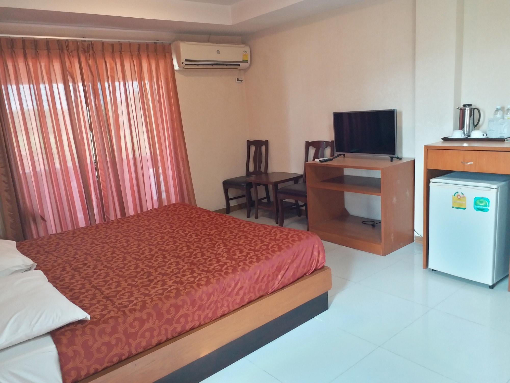Hotel Convenient Resort, Suvarnabhumi Airport 3*