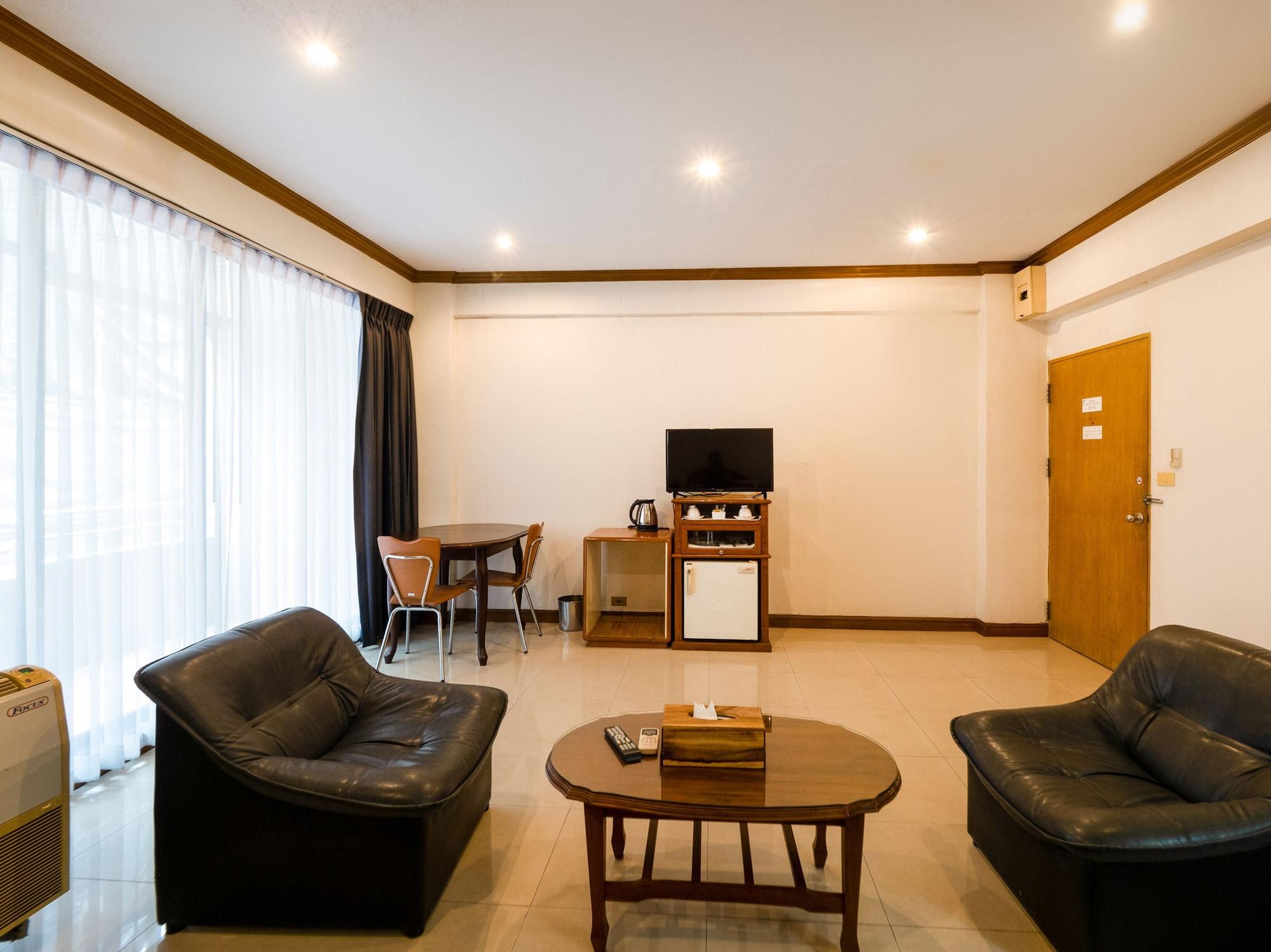 Hotel 12pm Bangkok