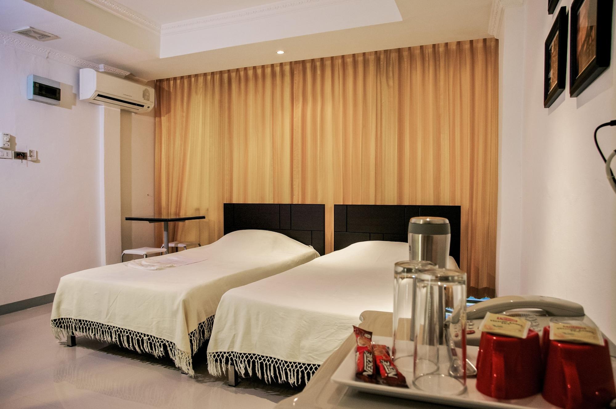 House Hotel 3*