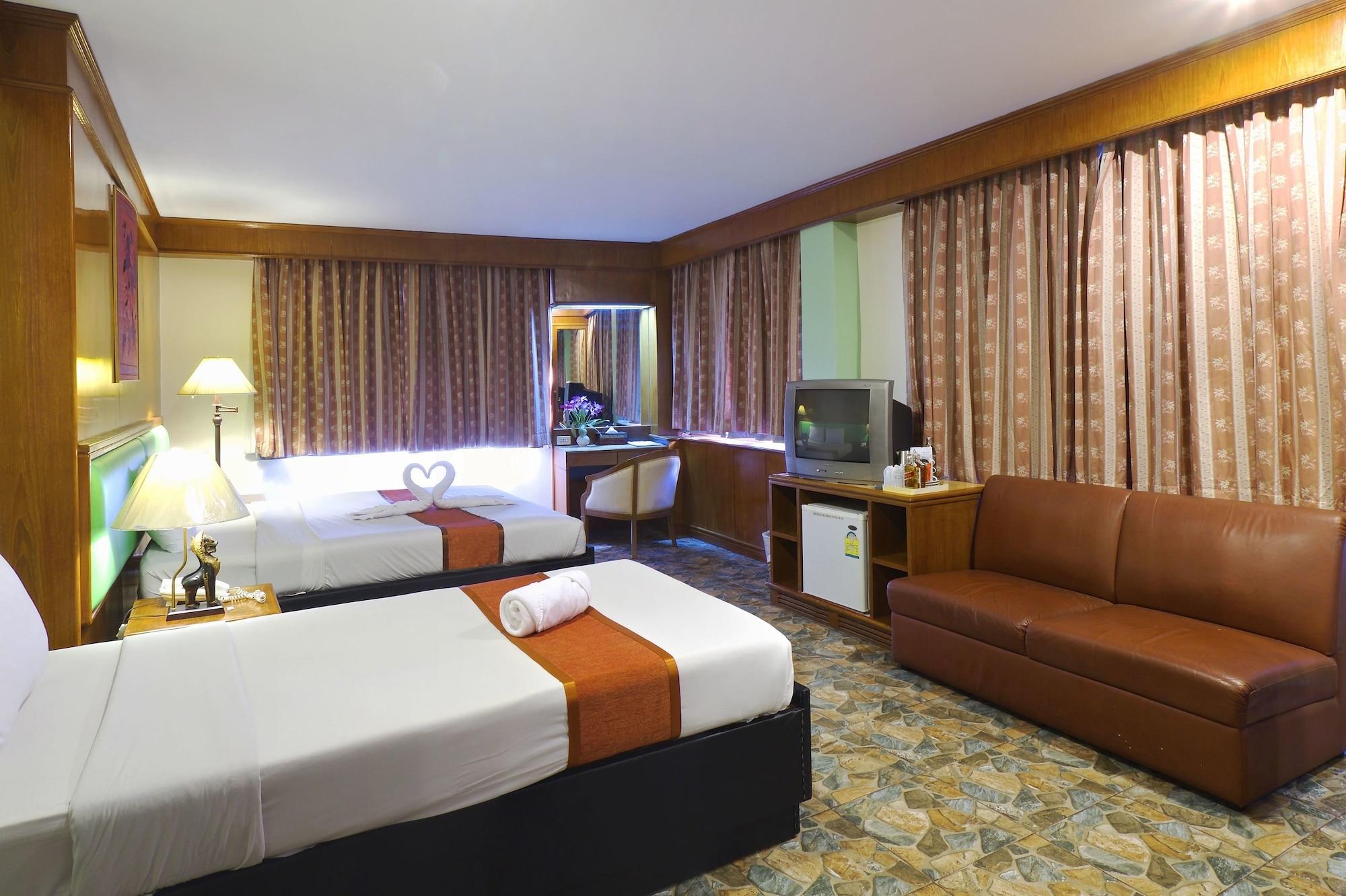 Silom Avenue Hotel