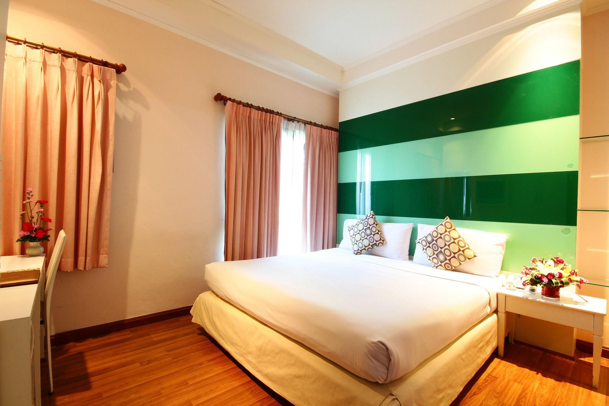 Calypzo Hotel Bangkok