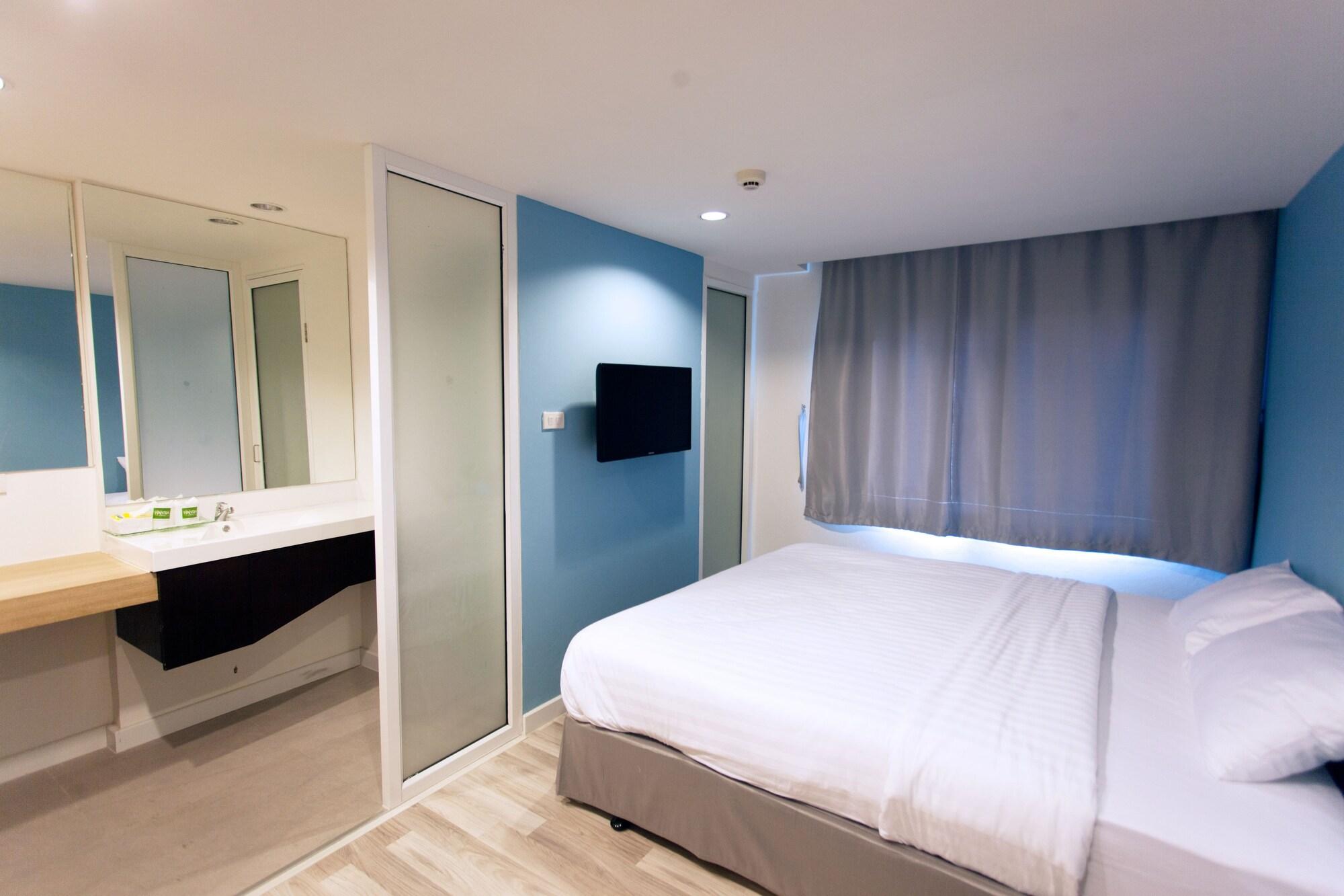 Nantra Ploenchit Hotel 3*