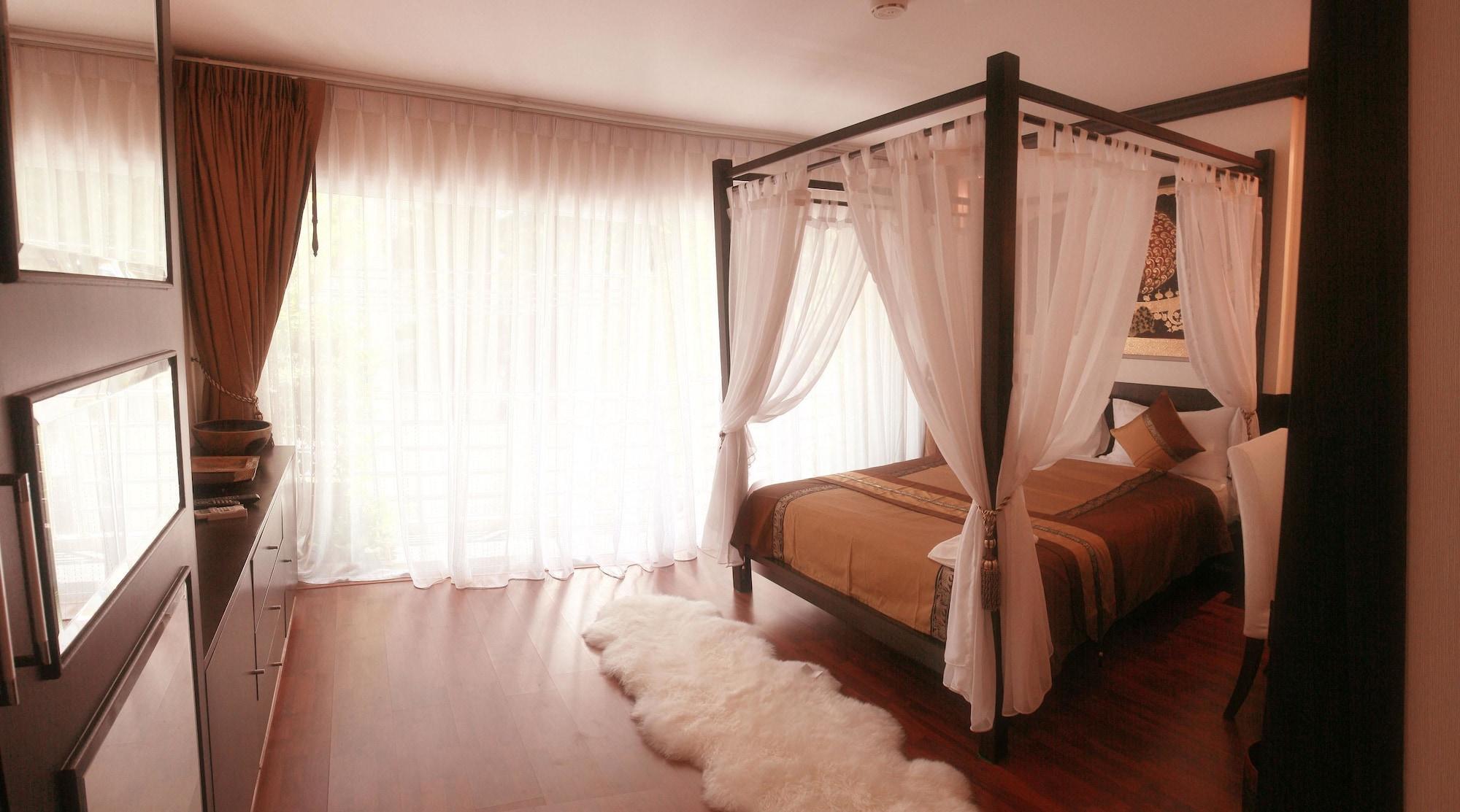 Mirth Sathorn Hotel Bangkok