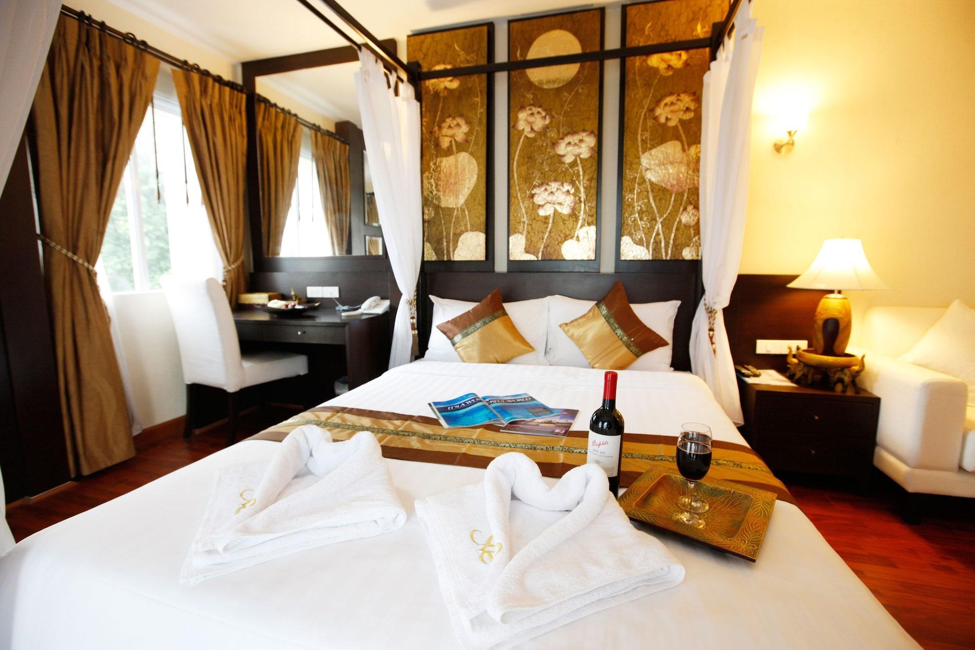 Mirth Sathorn 3* Bangkok