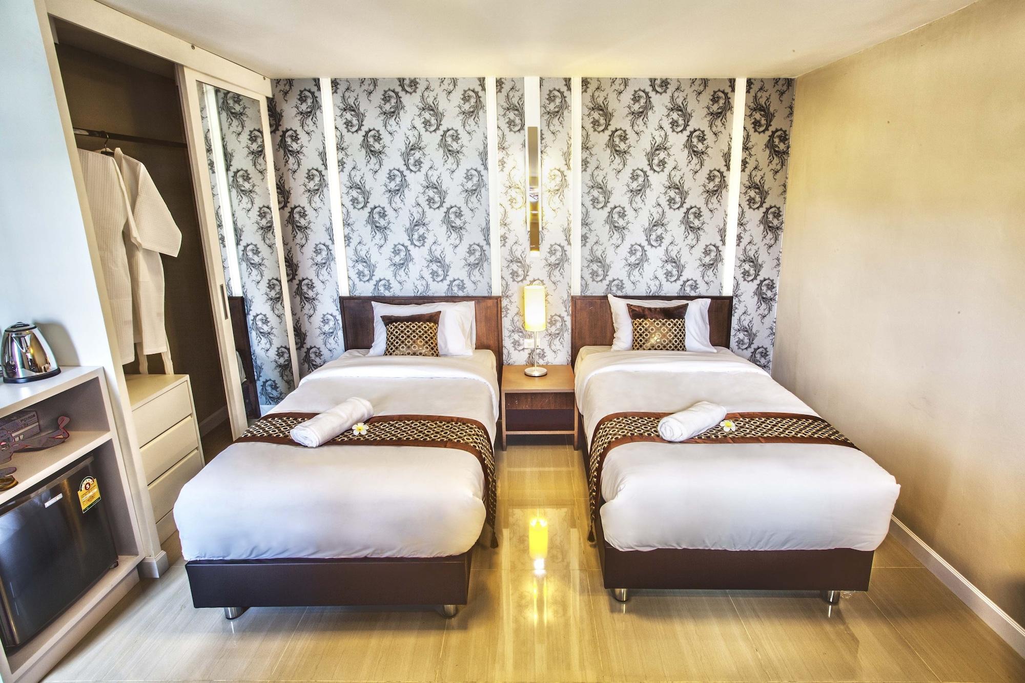The Aim Sathorn 3*