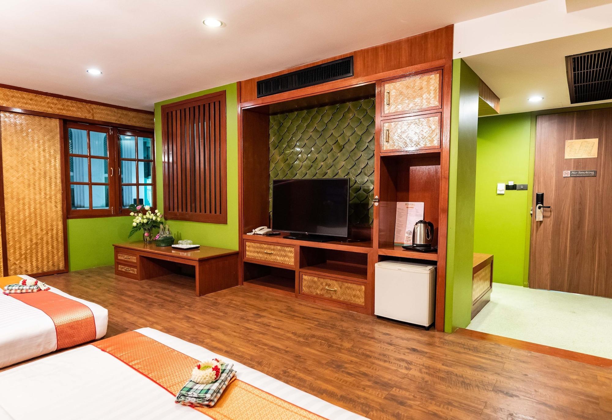 Dang Derm Khaosan 3* Bangkok