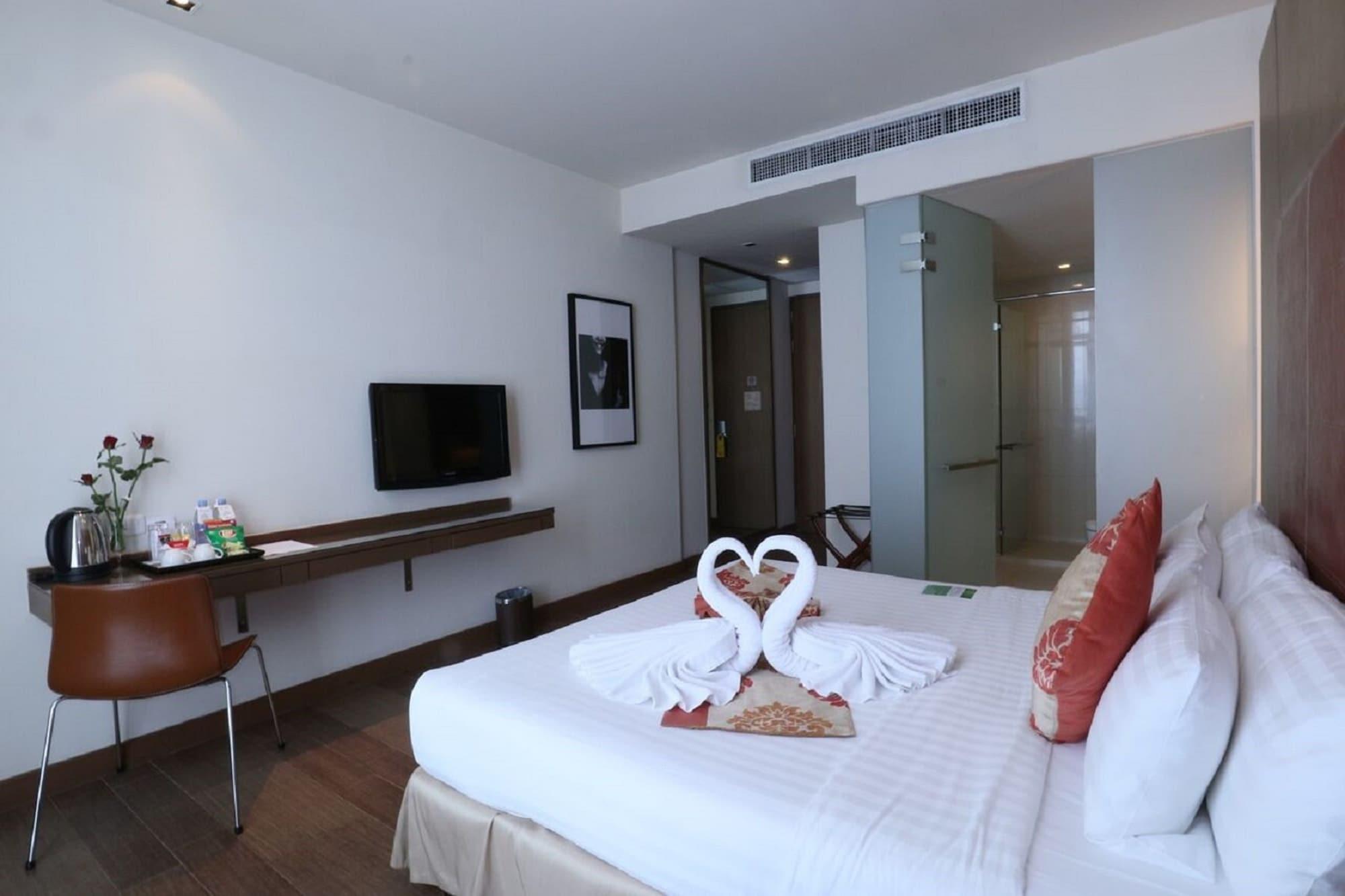 Hotel On8 Sukhumvit Nana 3*