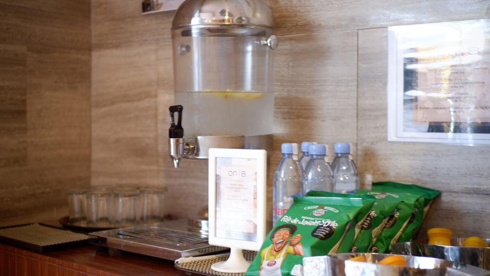 Hotel On8 Sukhumvit Nana 3*