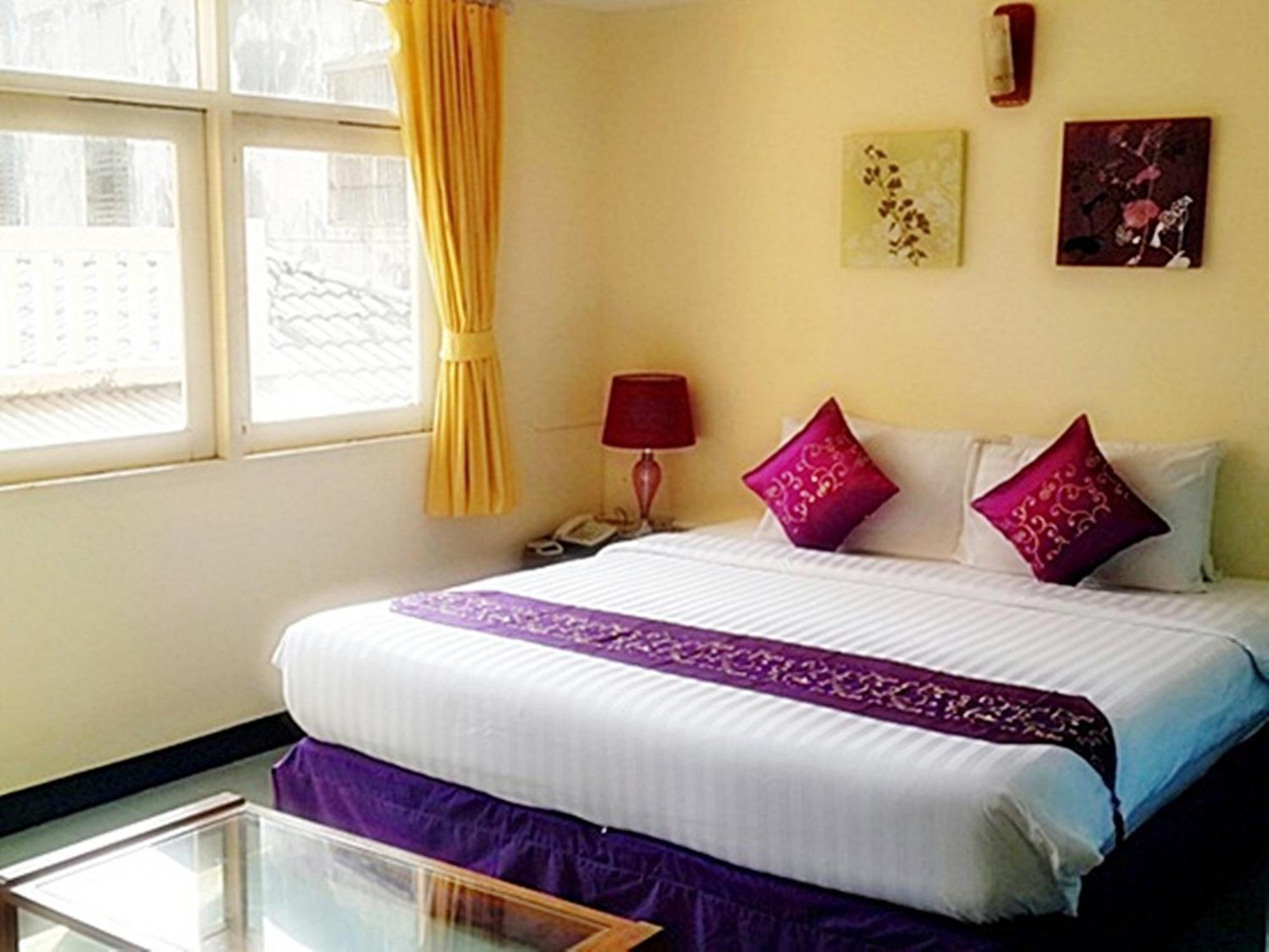 Sawasdee Sukhumvit 2* Bangkok