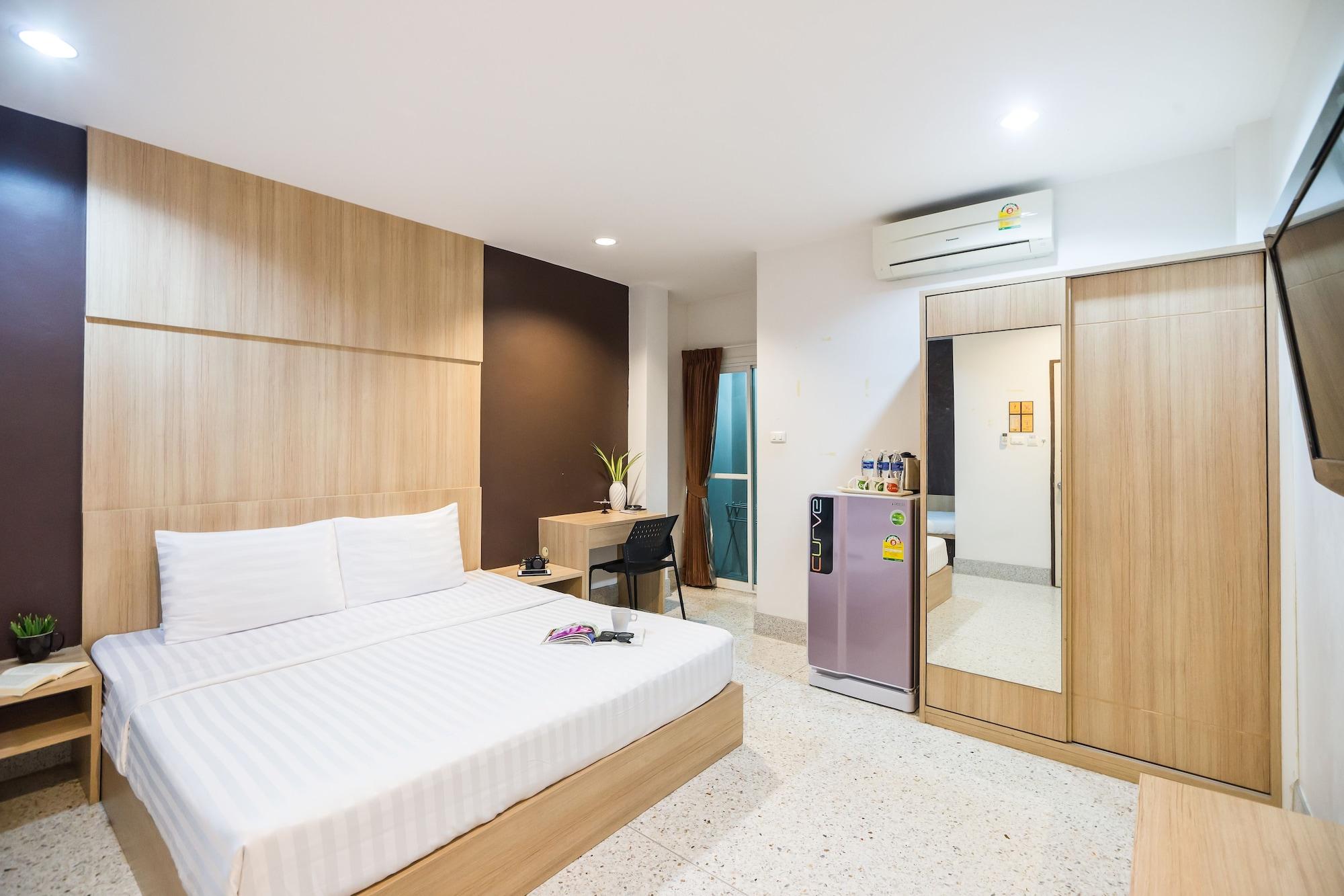 The Fifth Hotel 2*