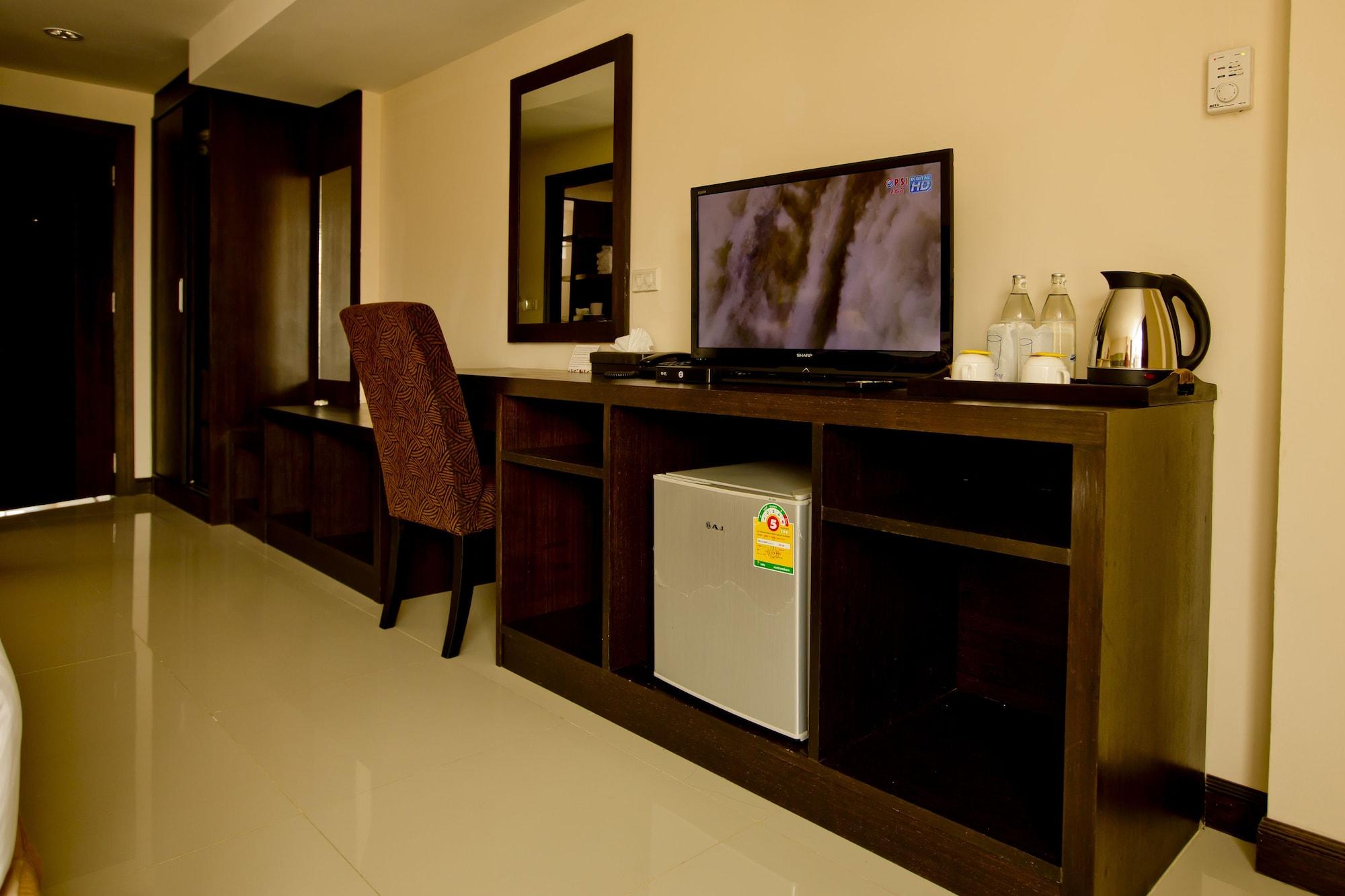 Hotel Sinsuvarn Airport 4*