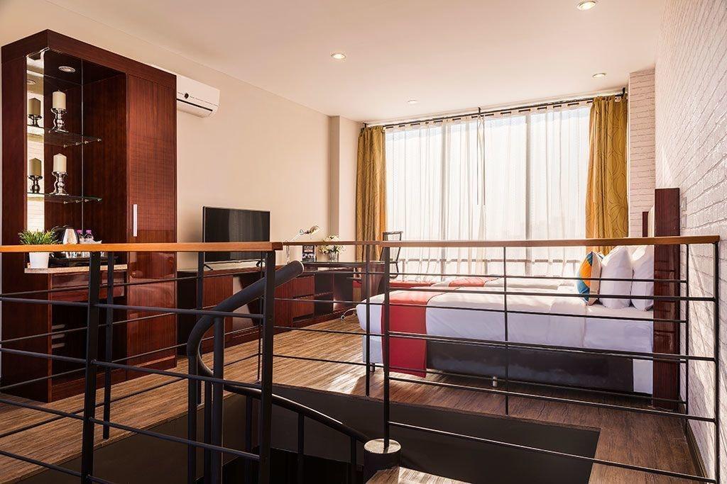 Ratchada Point Hotel 3*