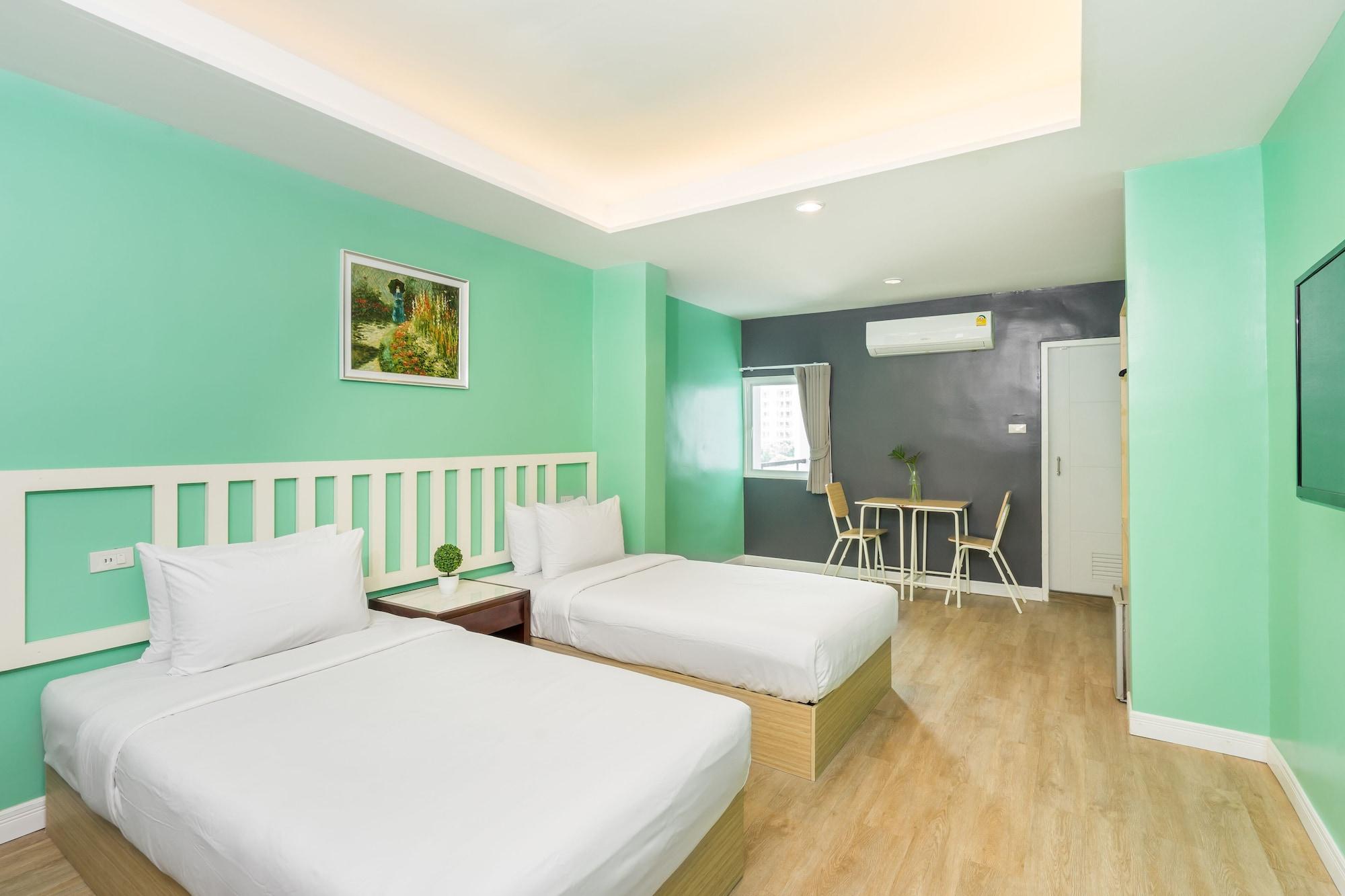 Ratchada Point Hotel Bangkok