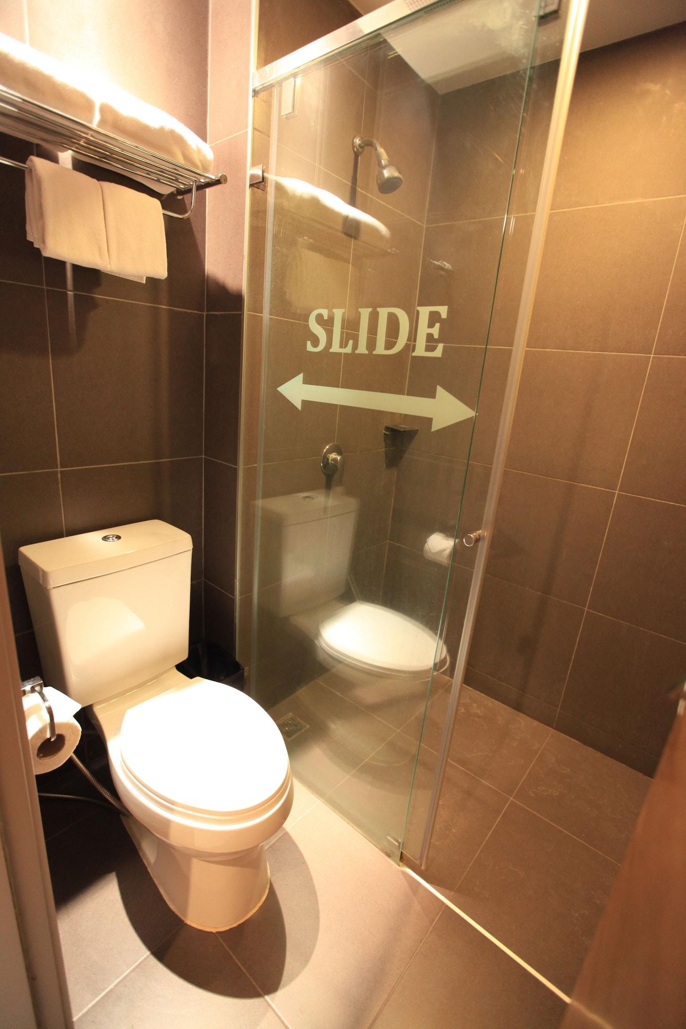 Siam Swana 3*
