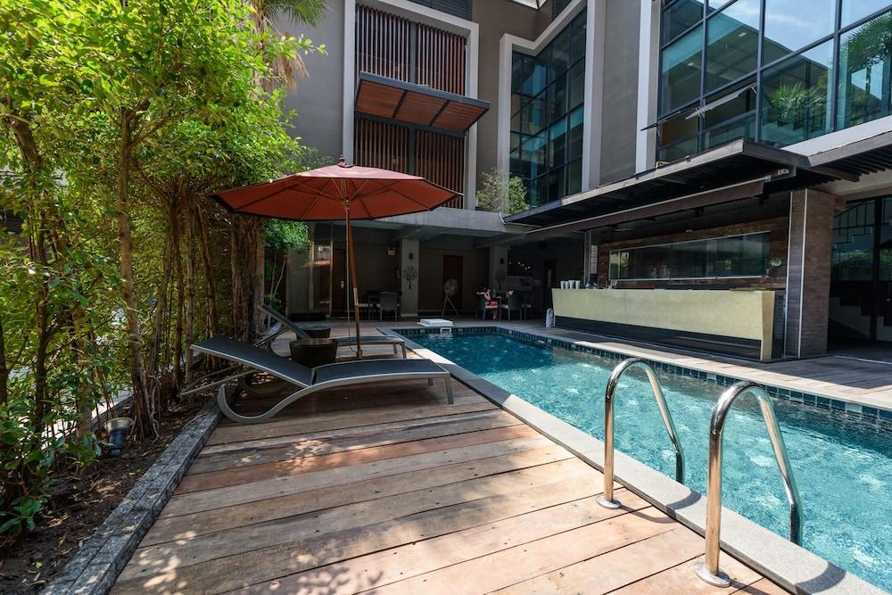 Siam Swana Hotel 3*