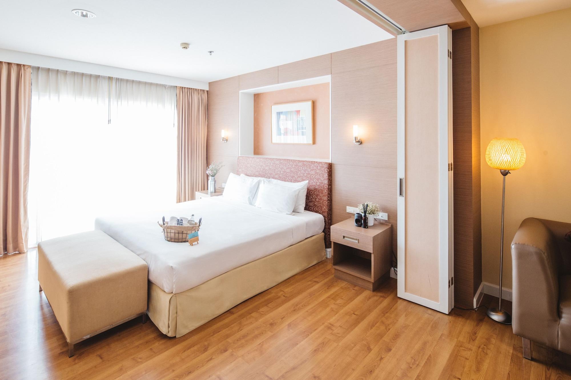 Clef - Sha Hotel Bangkok