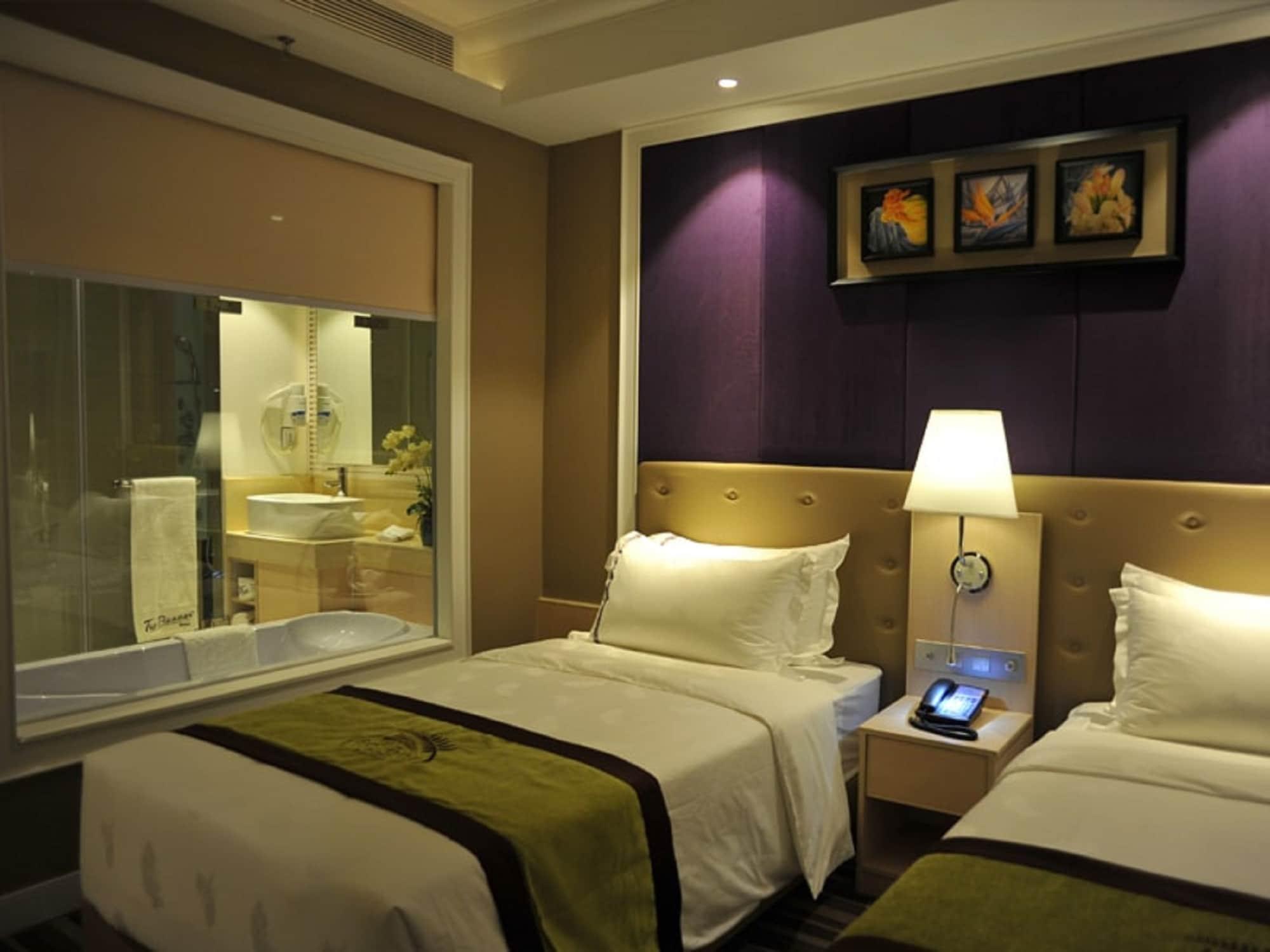 Hotel The Bazaar 5*