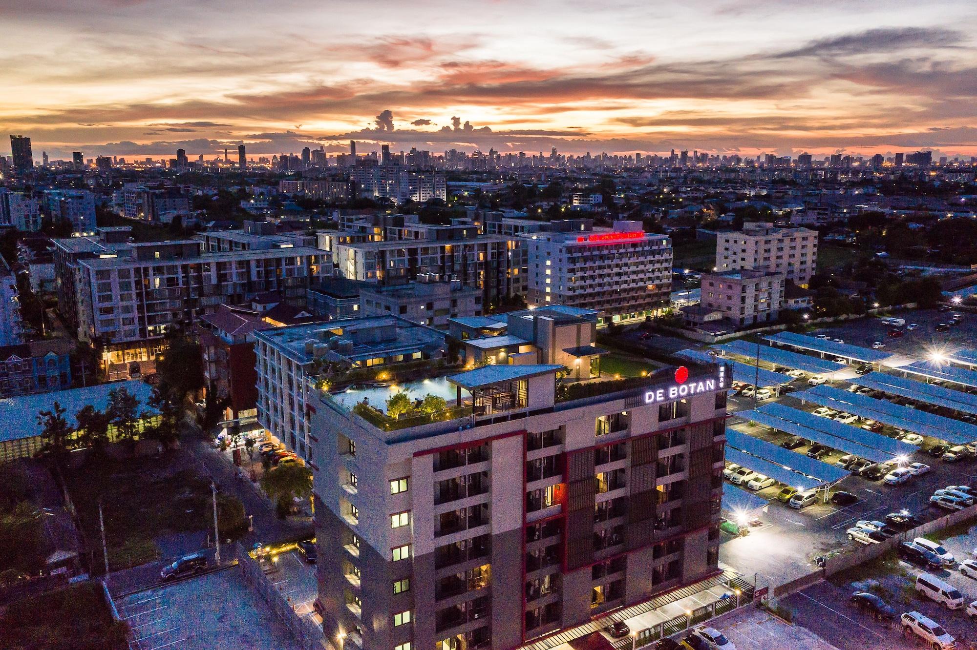 De Botan Srinakarin & Hotel 3*