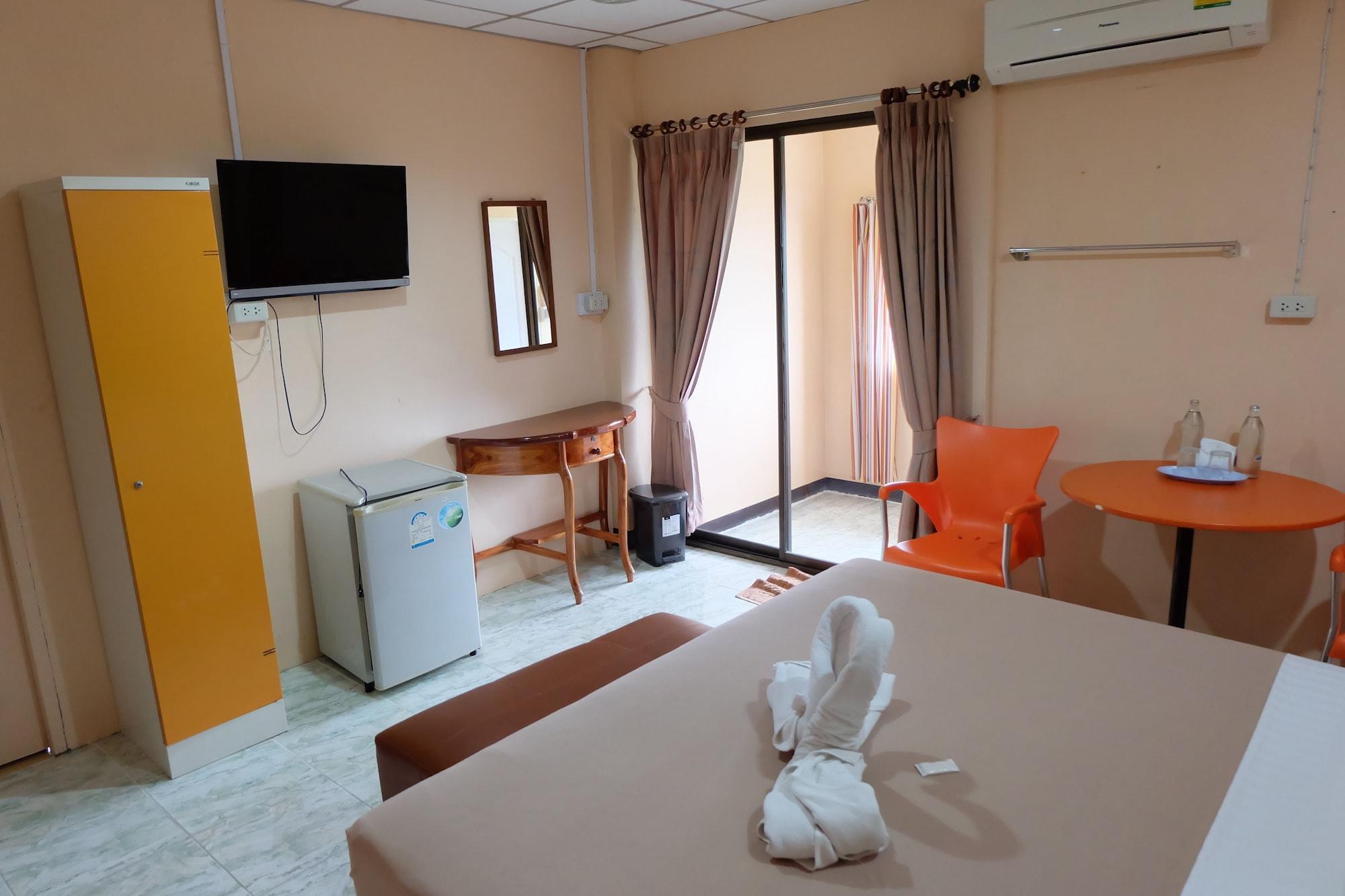 Hotel Sananwan Palace 2*