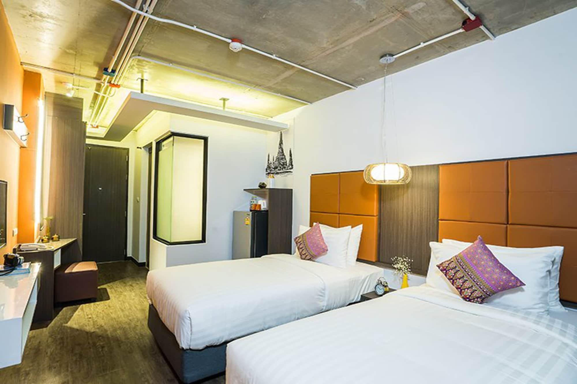 Aim House No Parking Hotel 3*