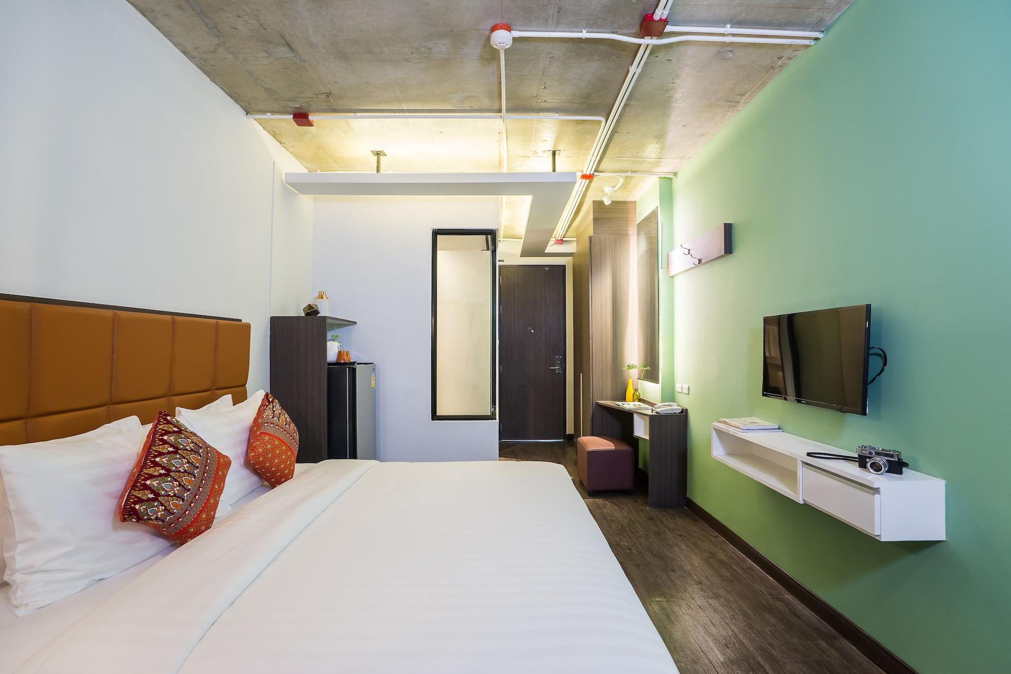 Aim House No Parking Hotel Bangkok