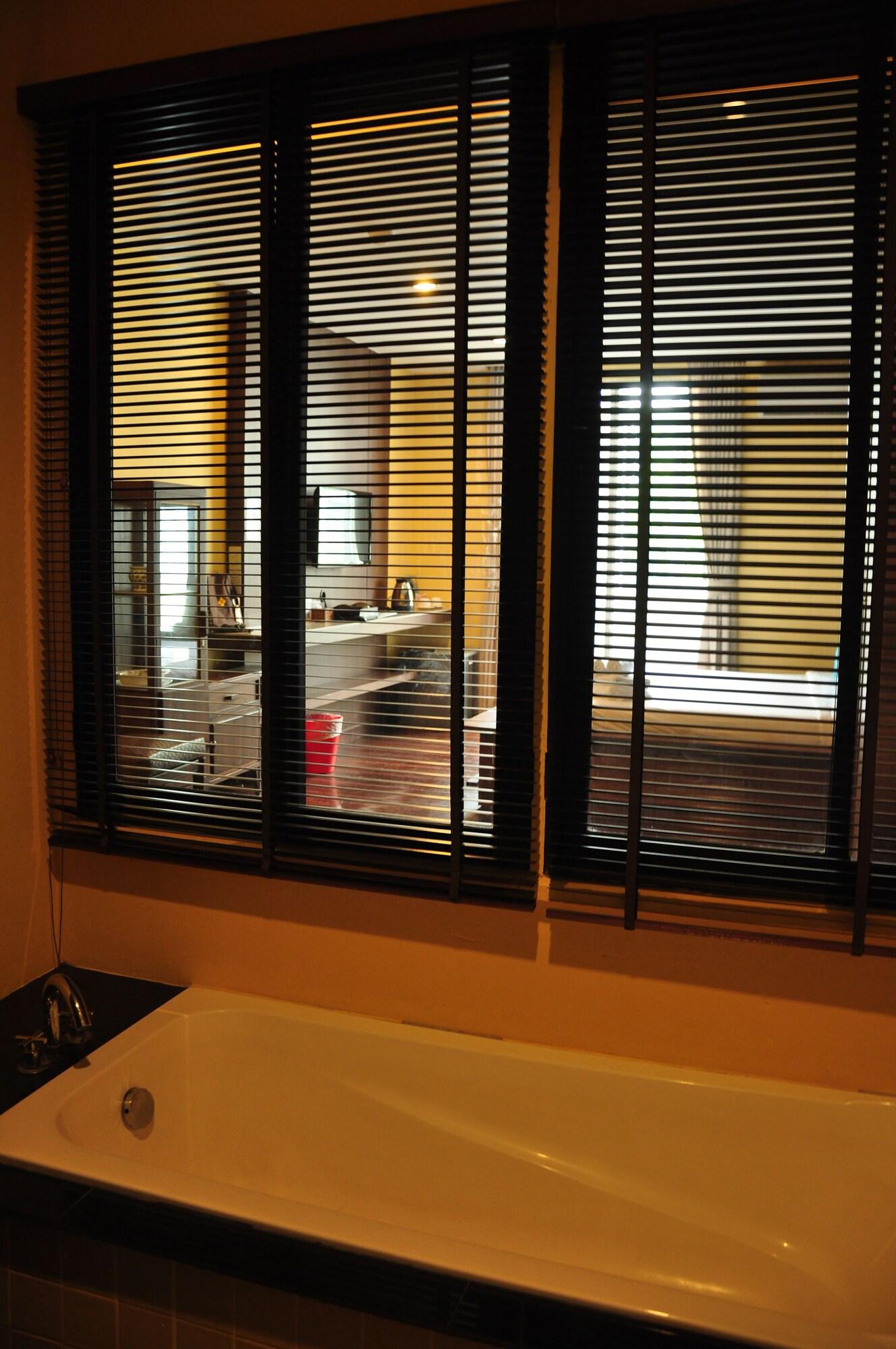 Sabye Hotel 3*