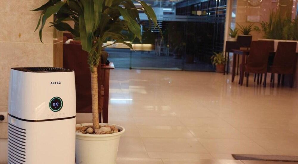 Centric Place