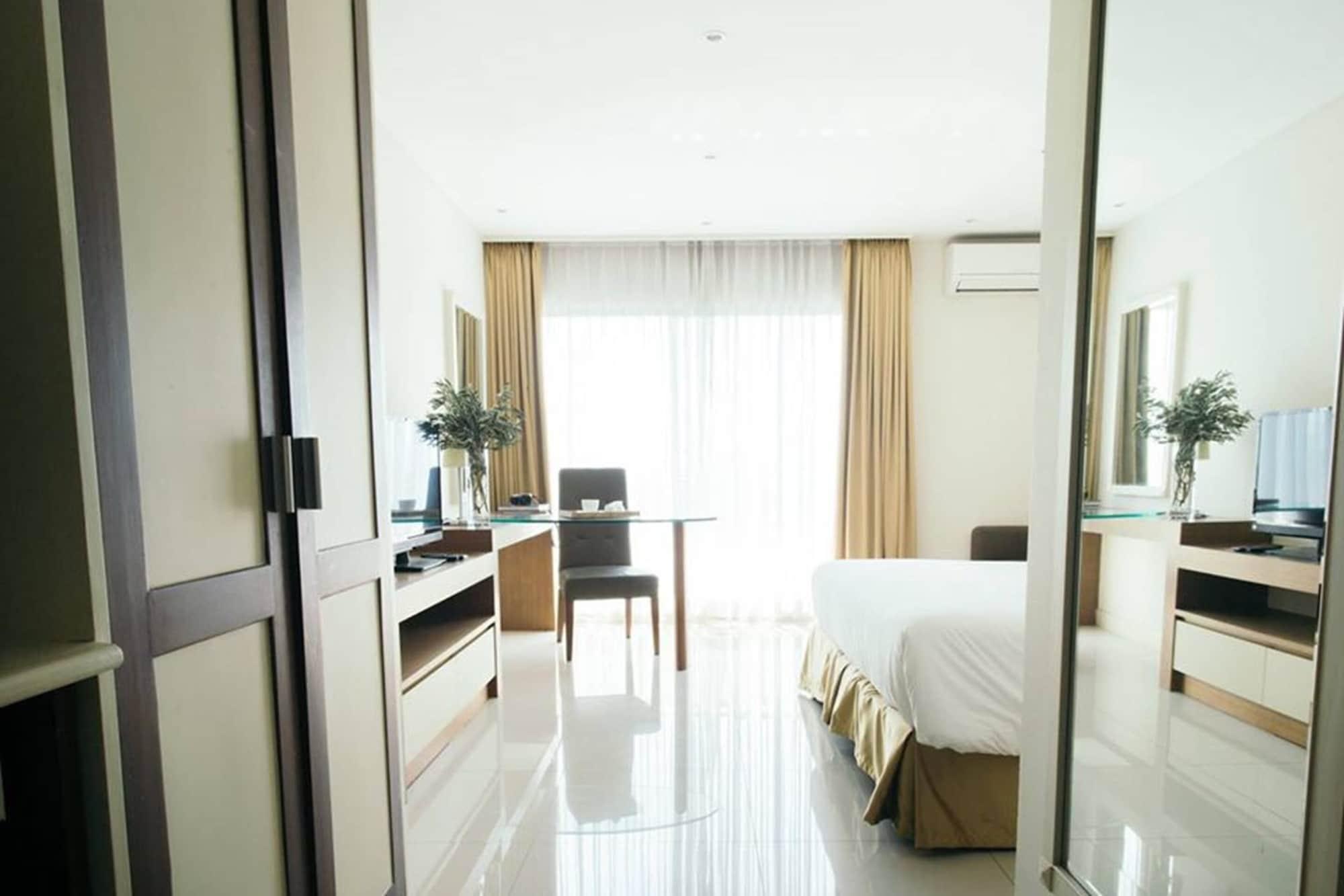 Hotel Thomson Hotel Huamark 4*