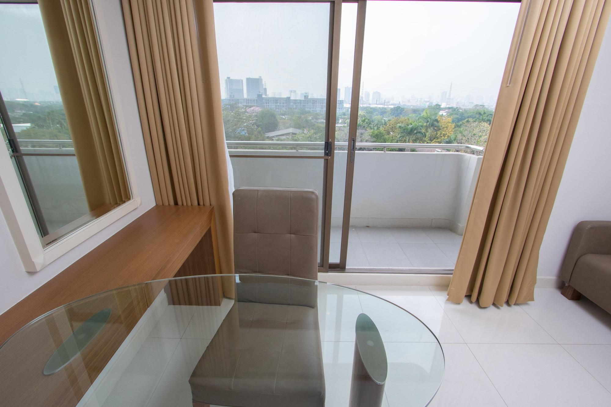 Thomson Hotel Huamark Bangkok