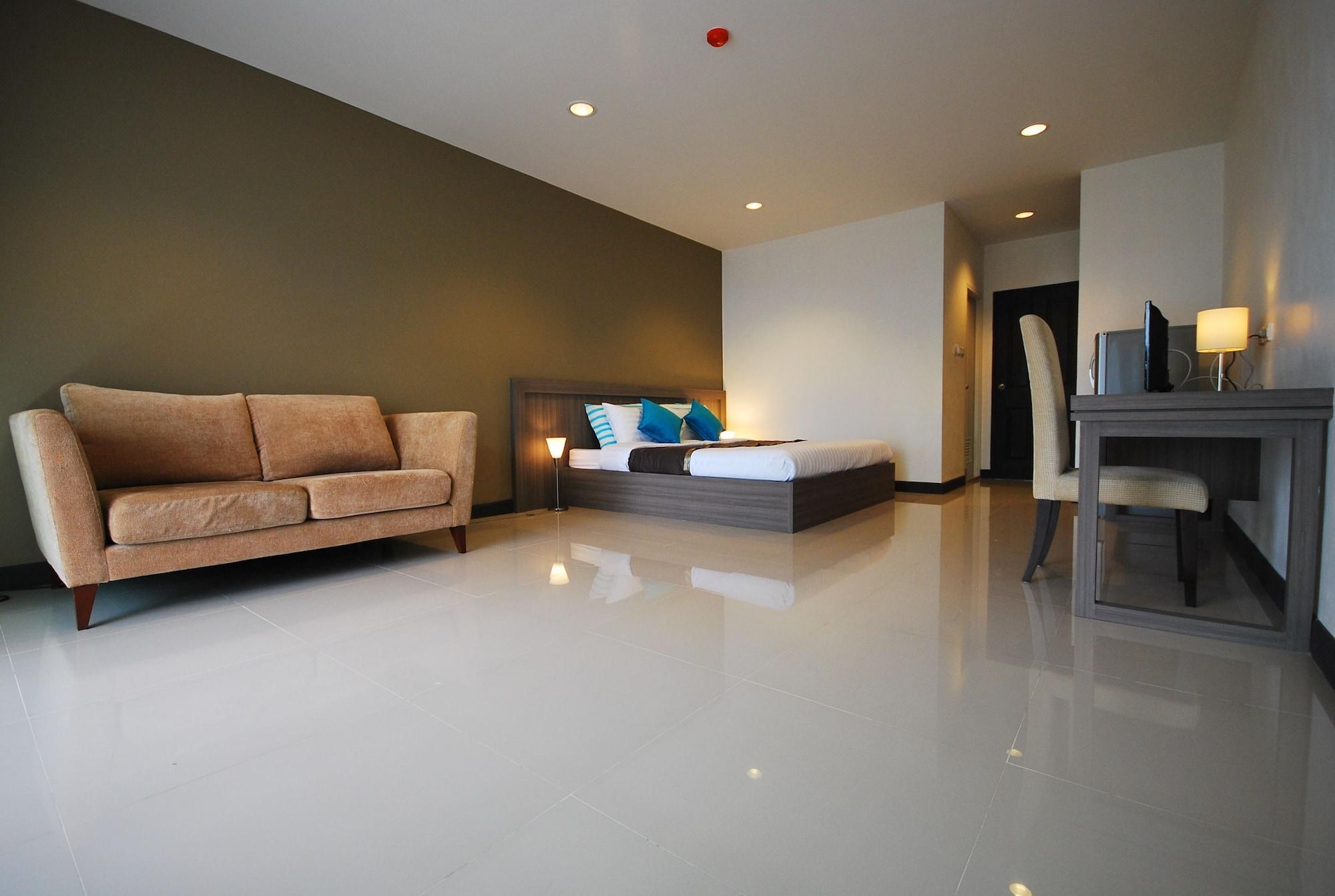 Baan Mina Aparthotel
