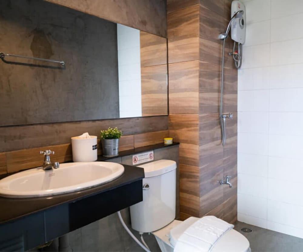 My Loft Aparthotel 3*