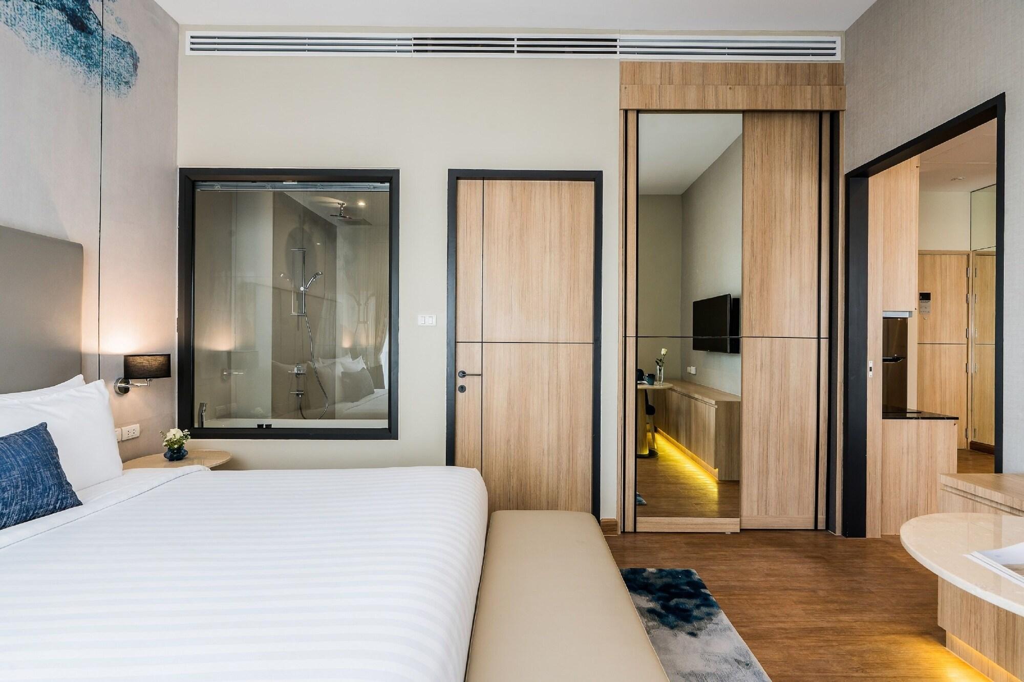 Hotel The Key Premier Sukhumvit 4*