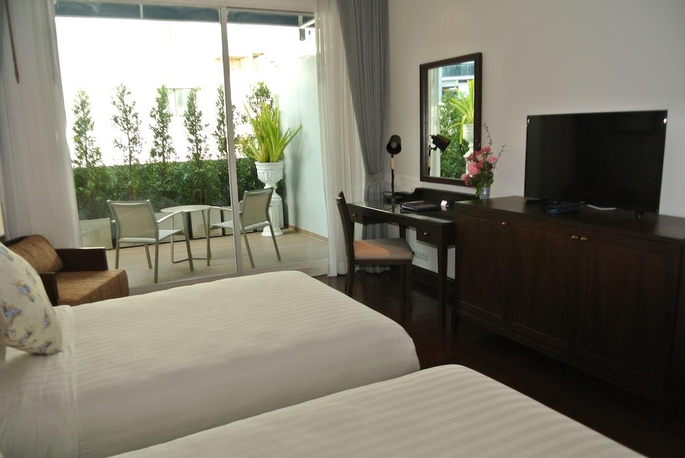 Hotel The Rose Residence, 4*