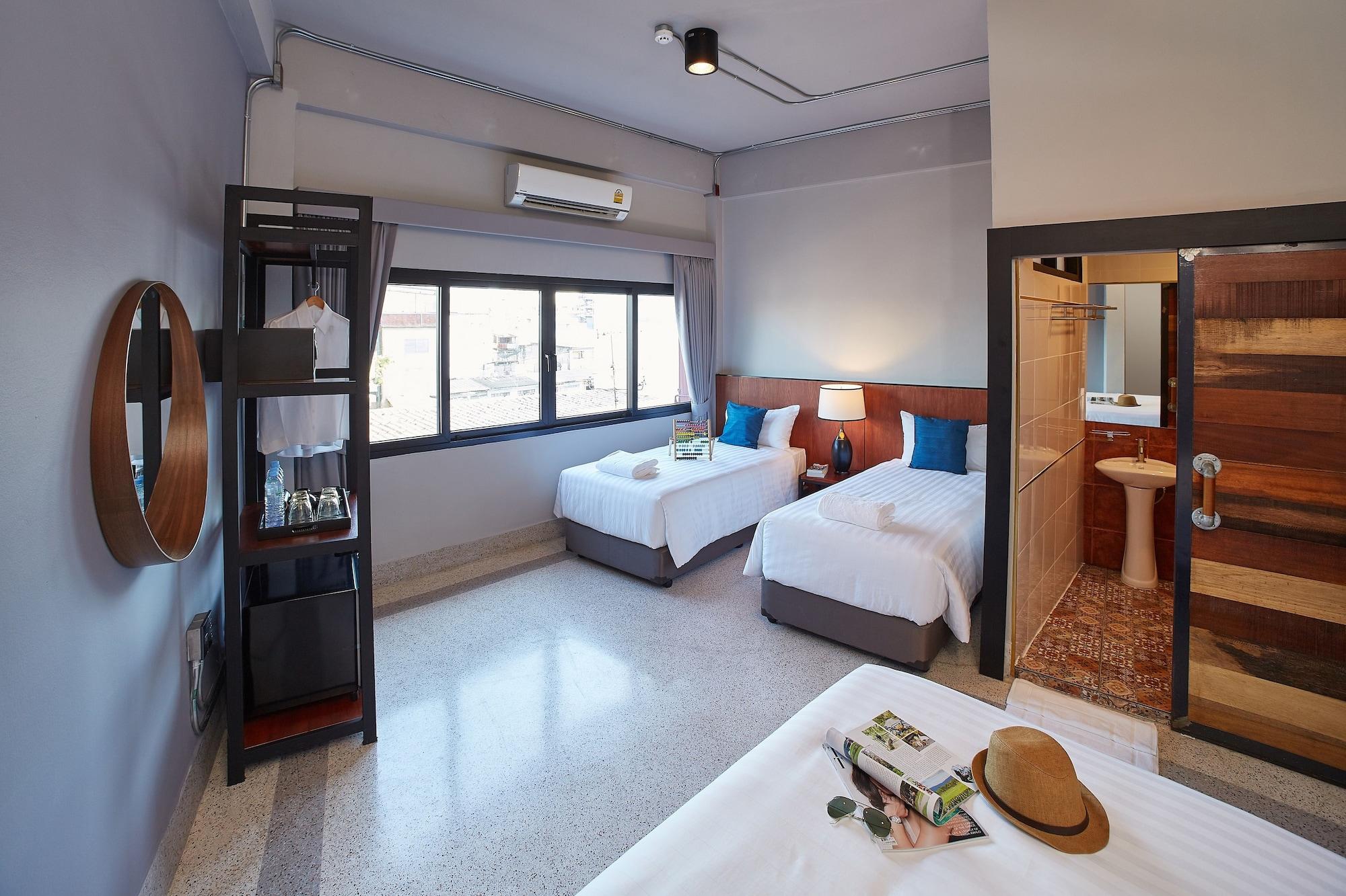 W22 By Burasari Hotel 3*