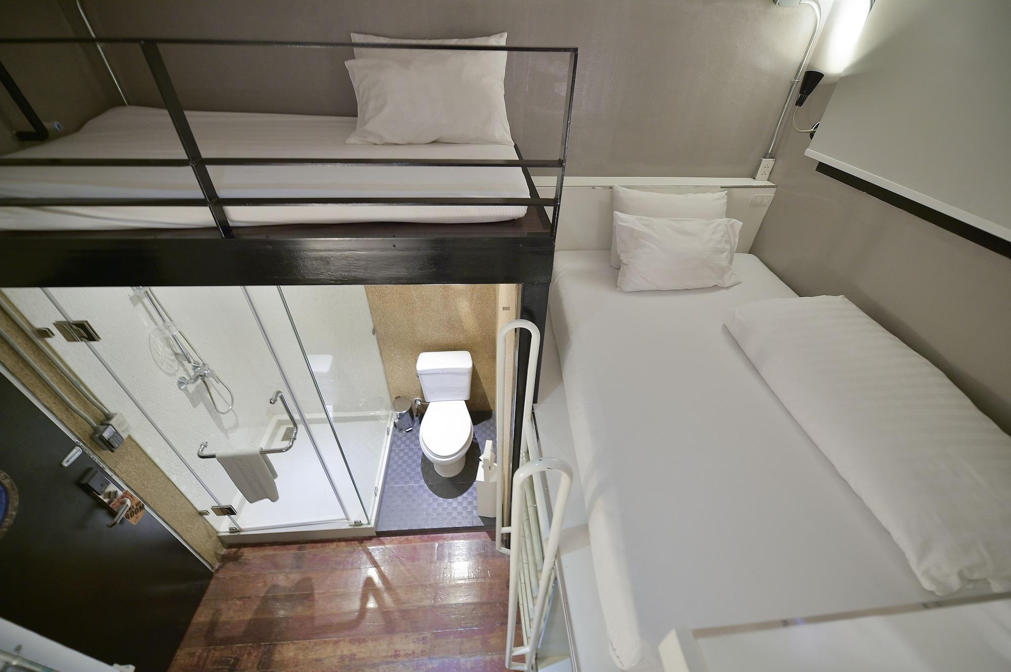 Hotel Jasaen Stylish Boutique Bangkok