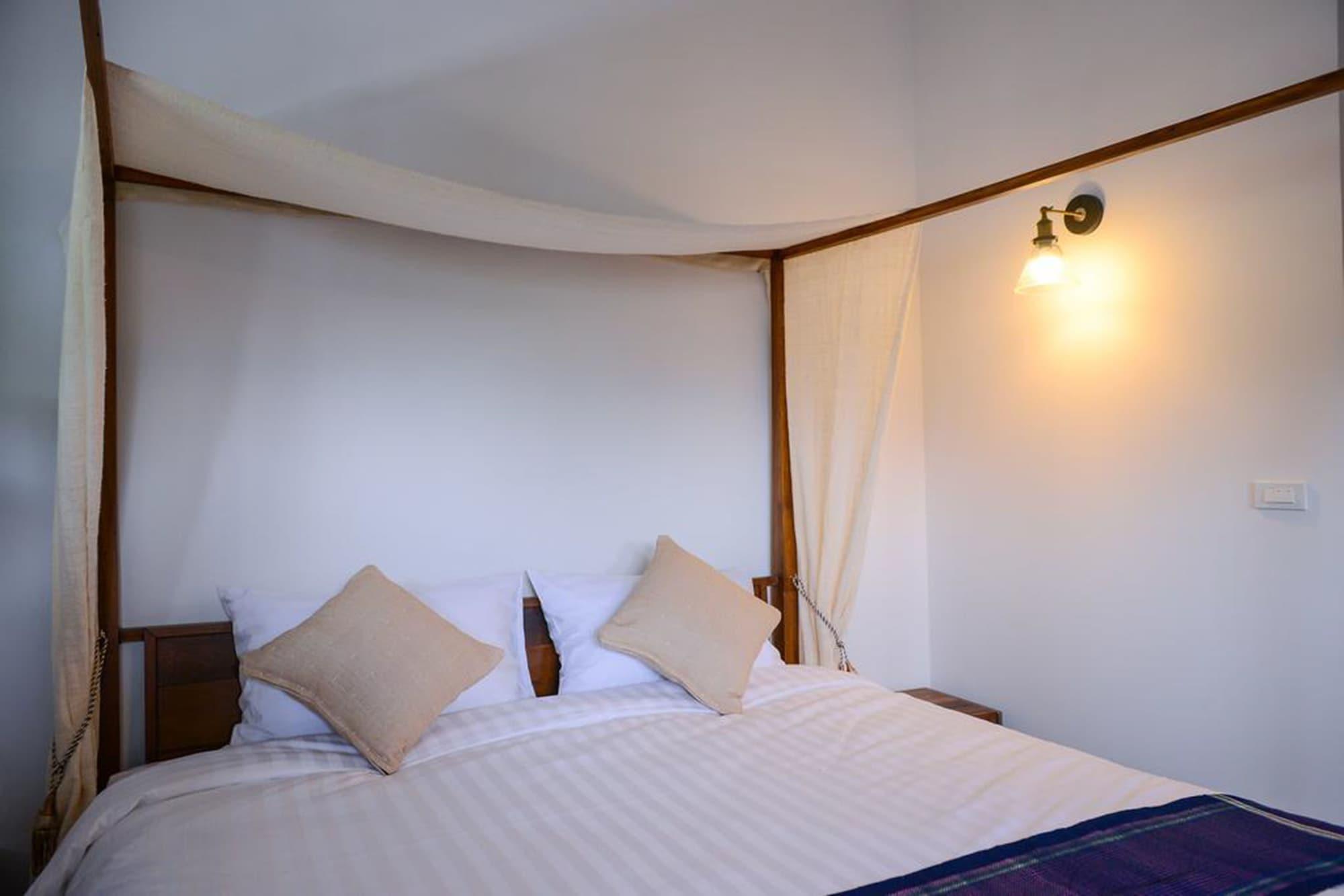 Neighbor Phuthon Bed & Breakfast 3*
