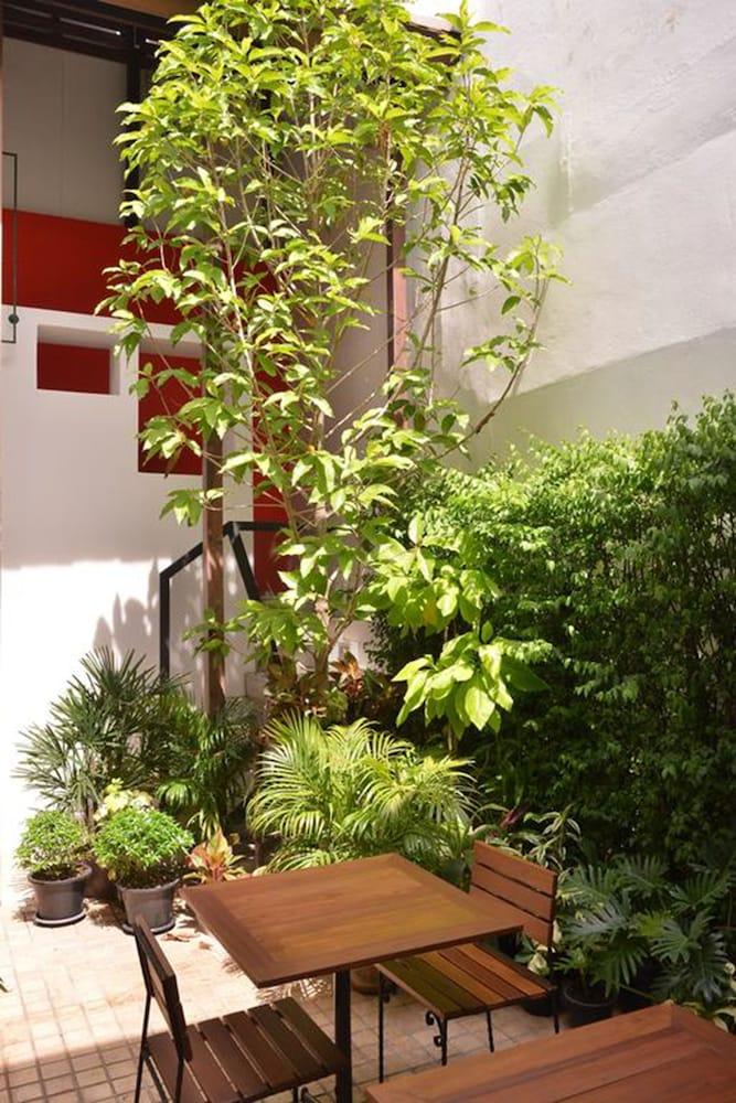 Neighbor Phuthon 3* Bangkok