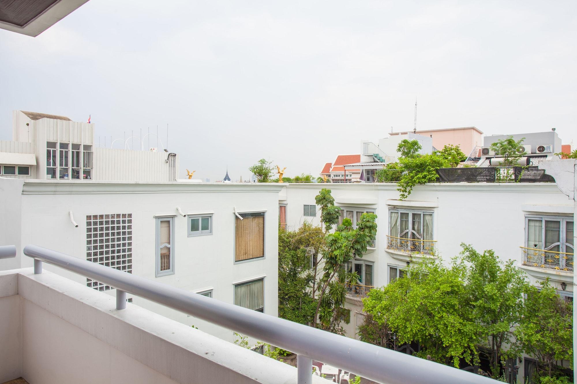 New Siam Palace