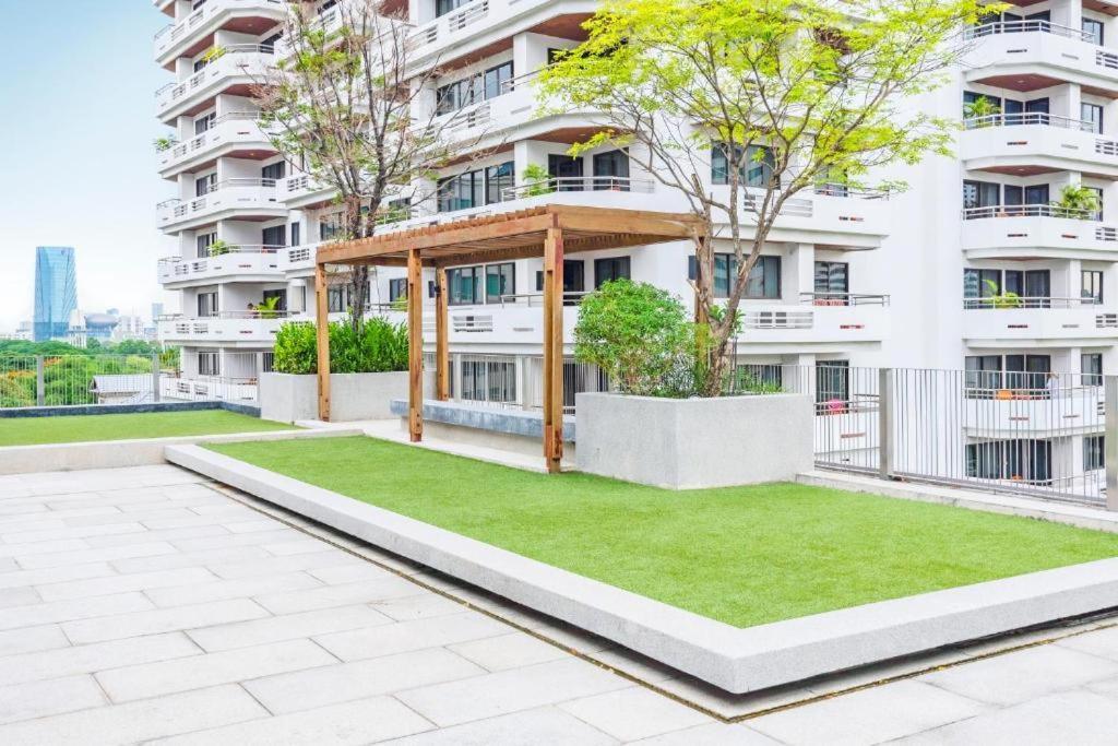 Apartment Downtown Near Asok Bts Mrt Terminal 21 Rooftop Pool & Gym Bangkok