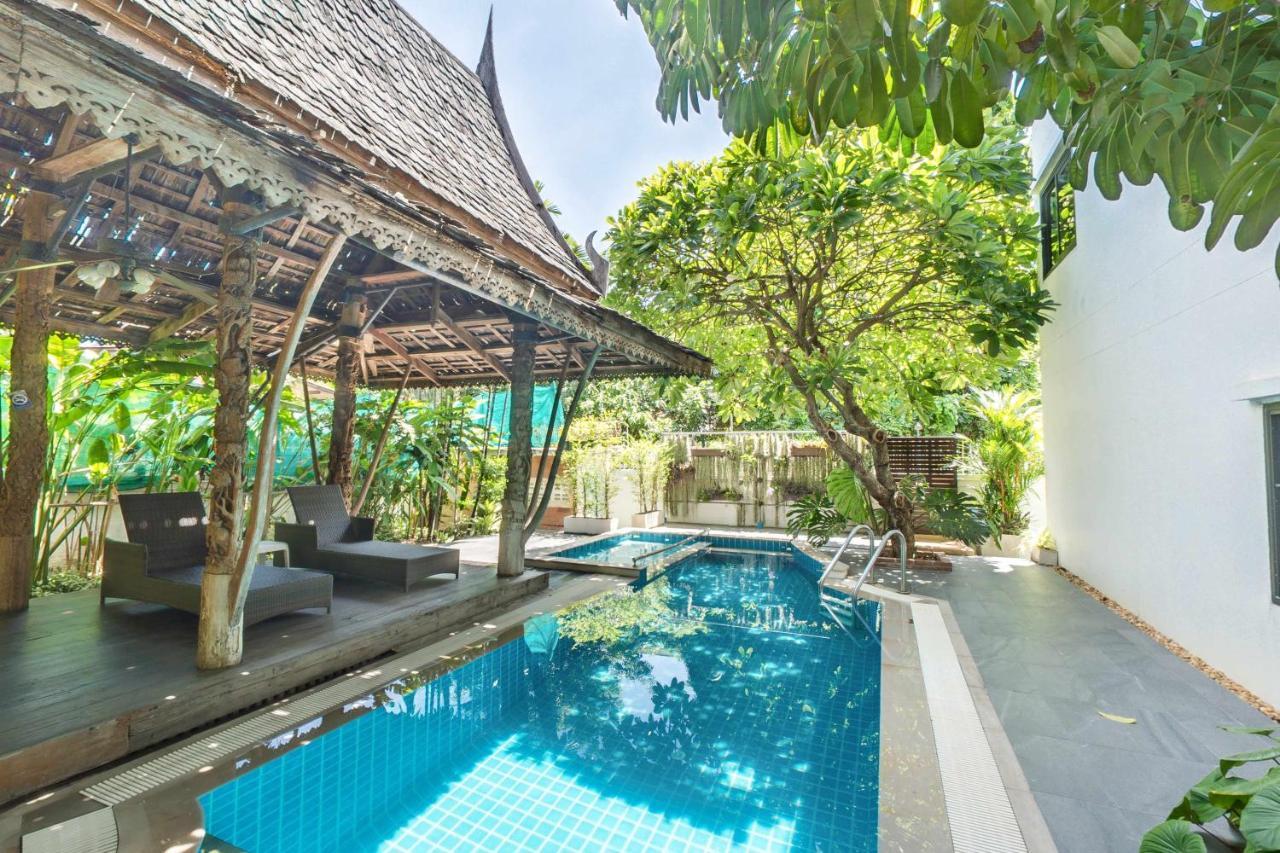 Charlie House Pin Klao 3* Bangkok