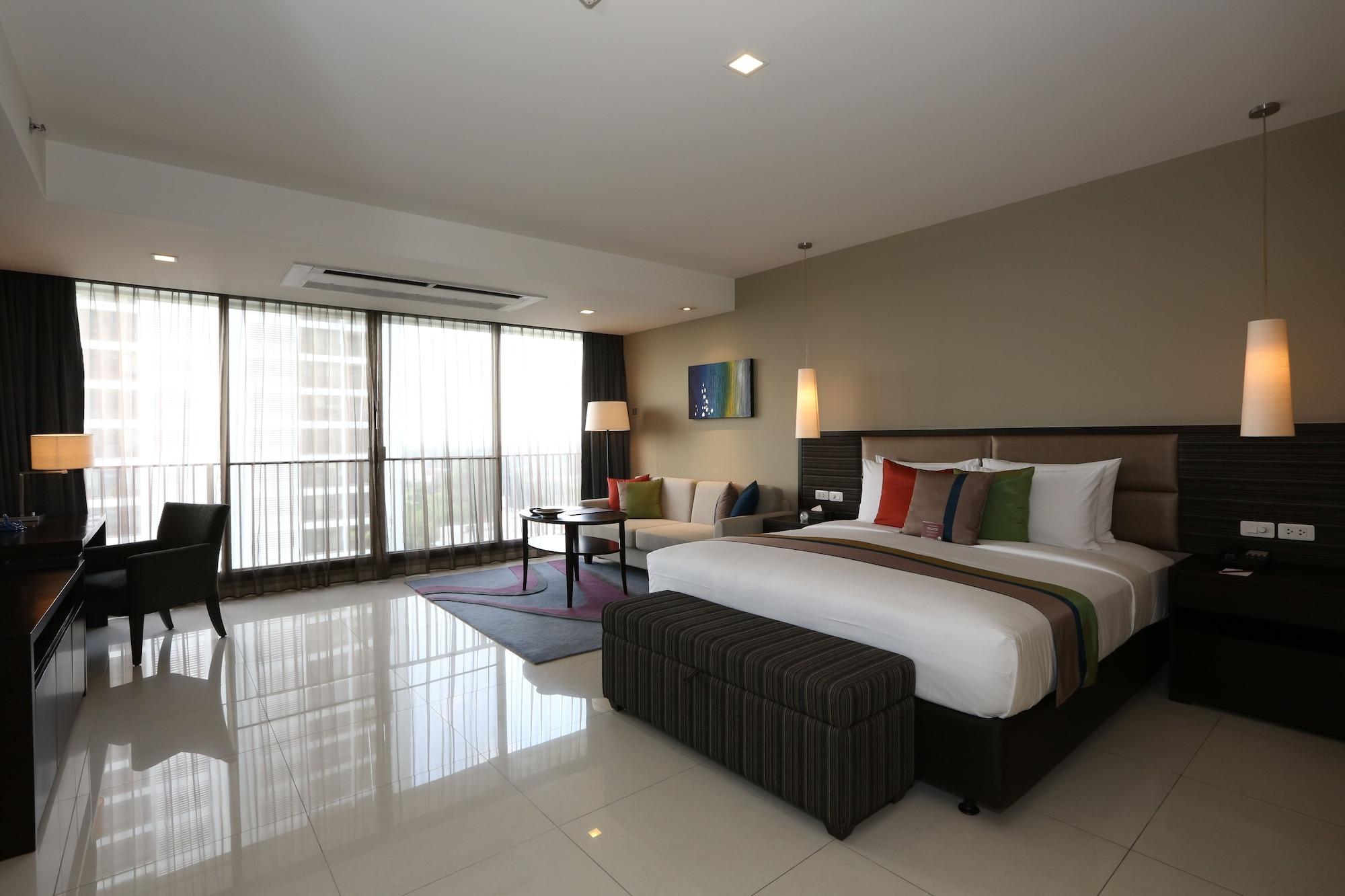 Bangna Pride & 4* Bangkok