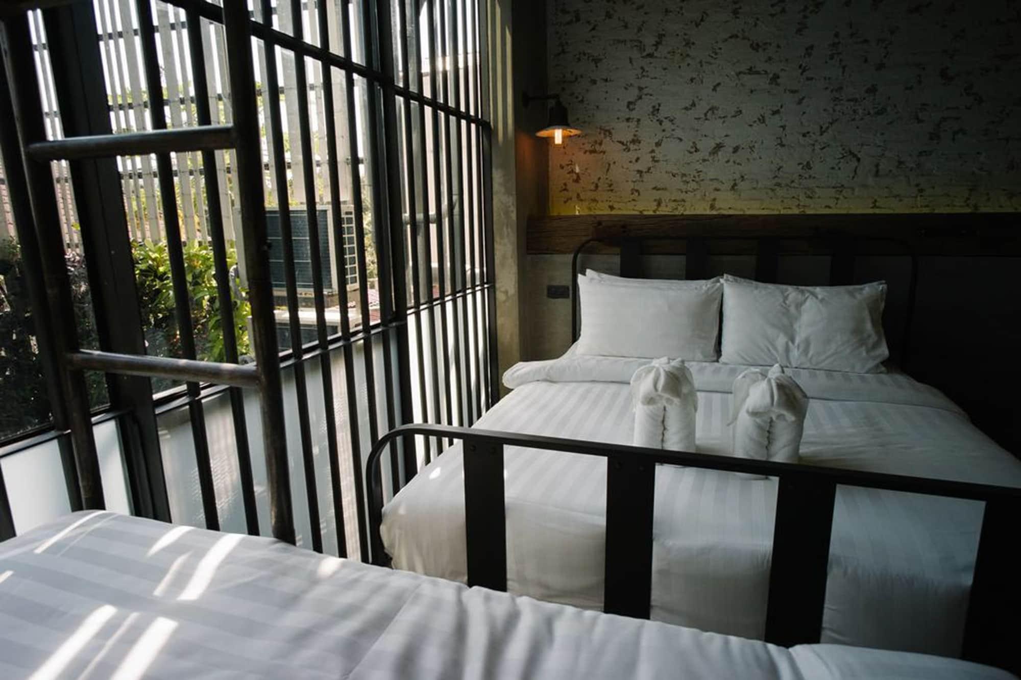 Hostel Sook Station