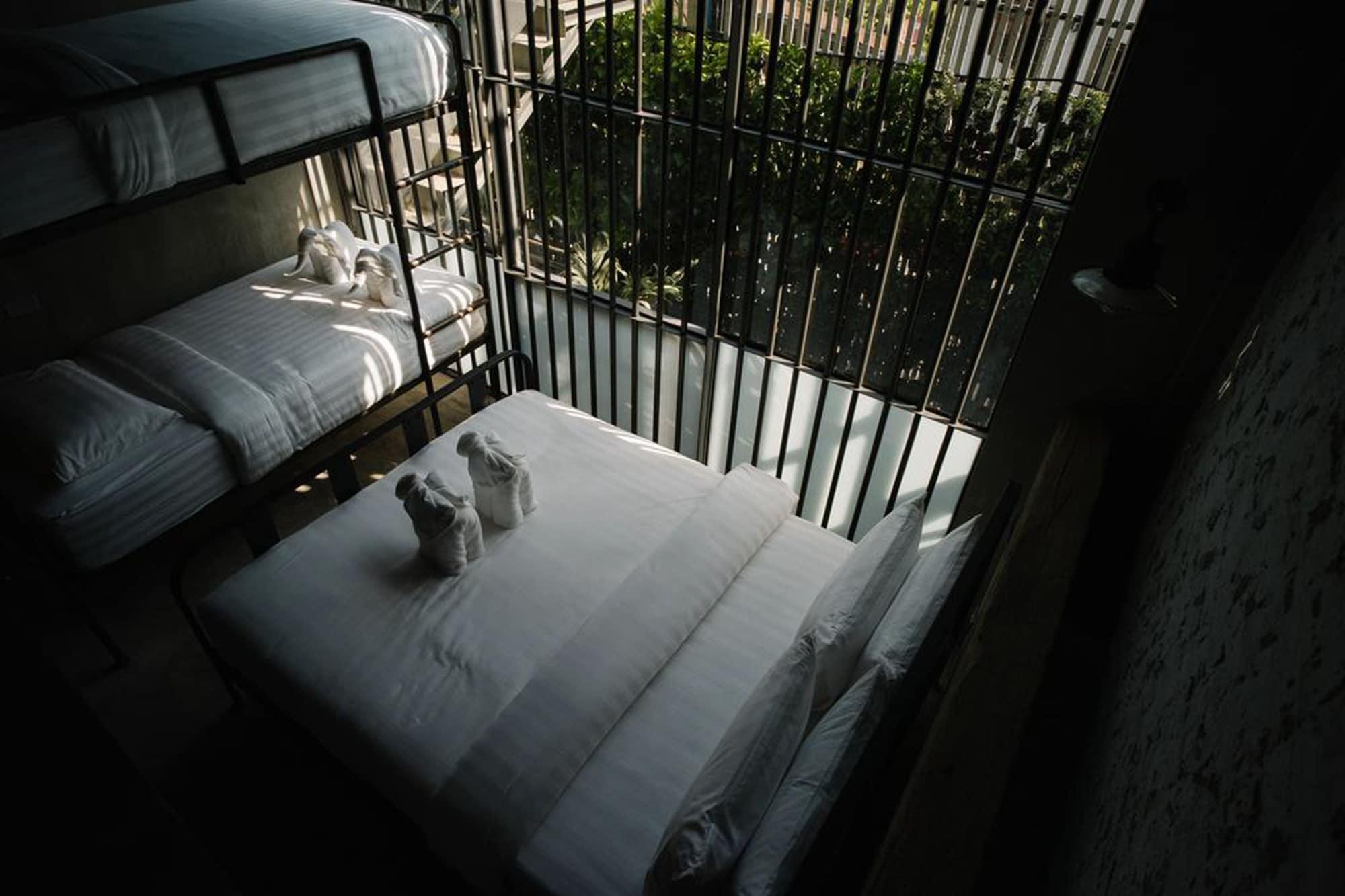 Sook Station Hostel Bangkok