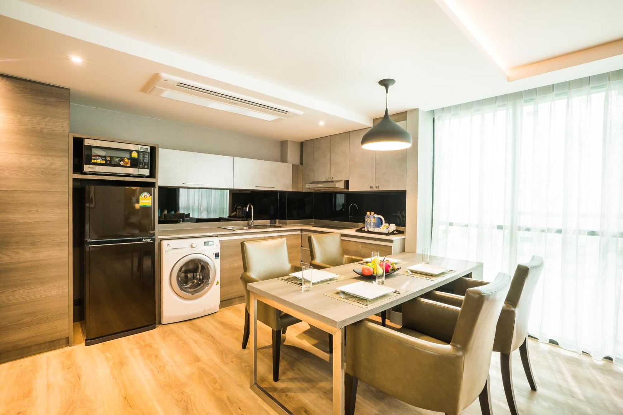 Citrus Sukhumvit 6 By Compass Hospitality Hotel
