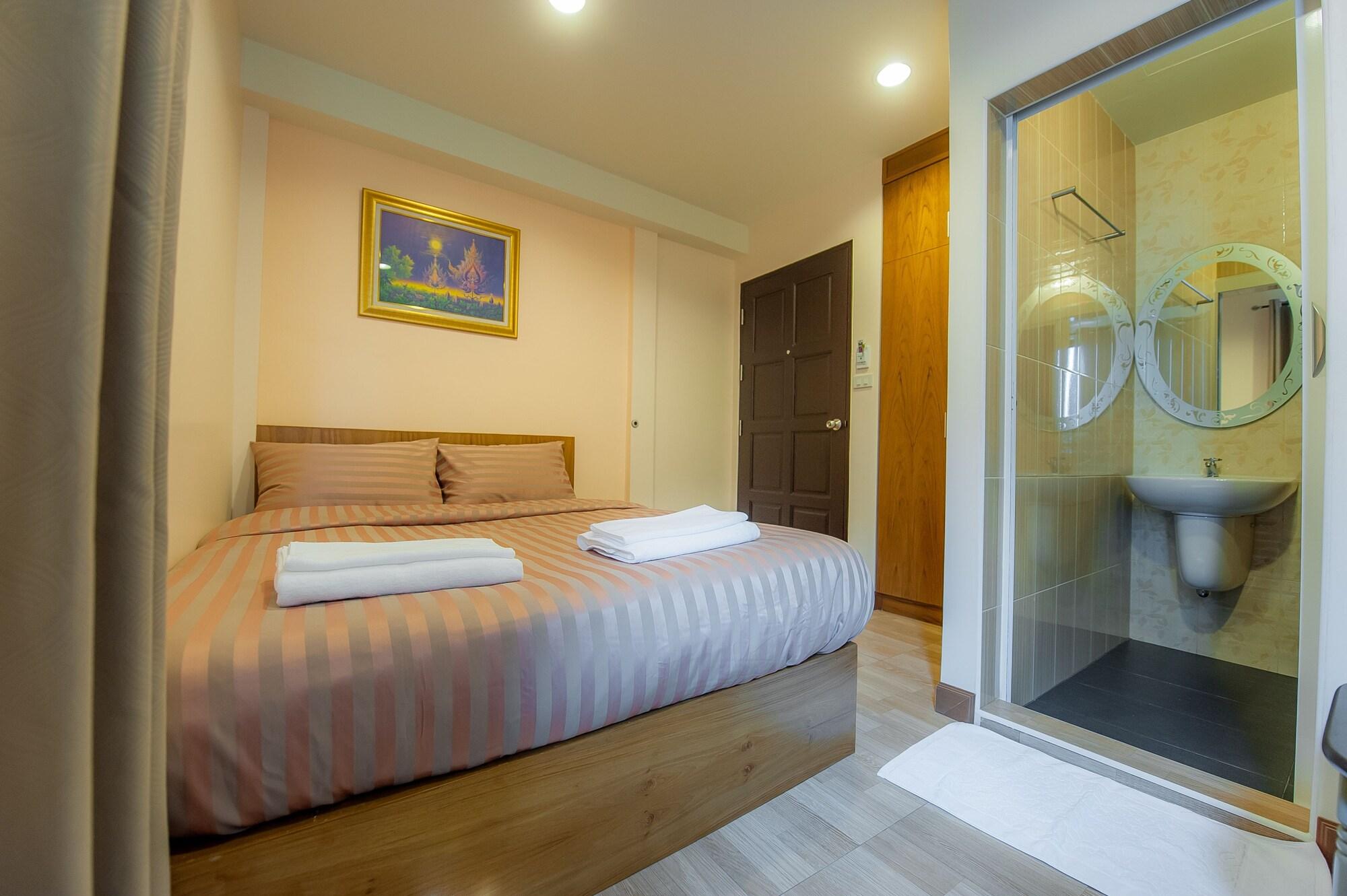 Hotel Full House Bangkok