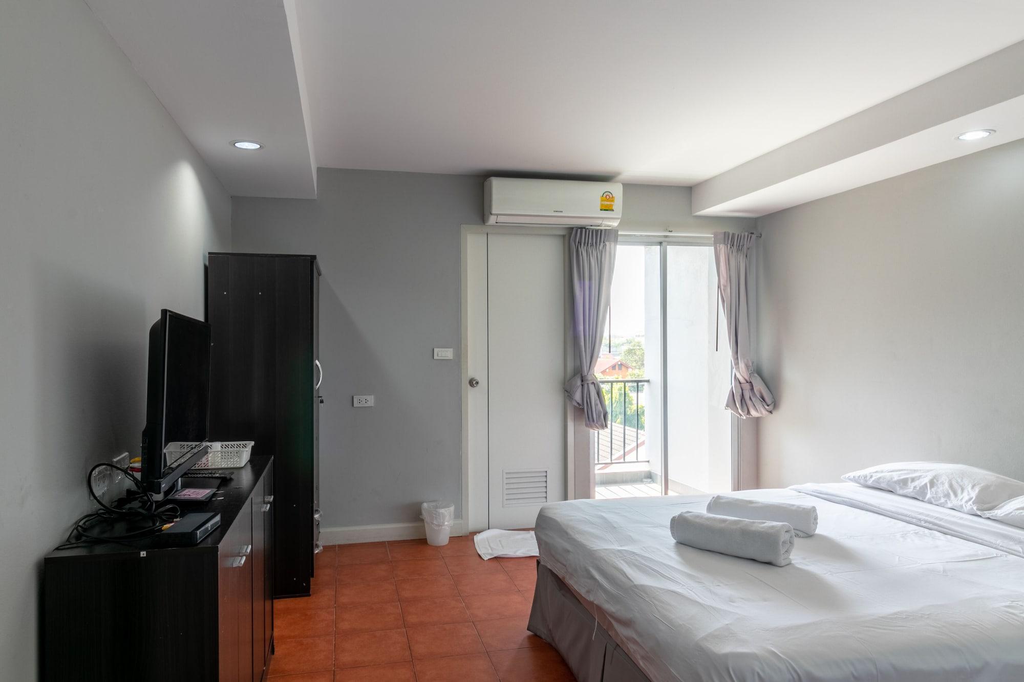 Aparthotel Resortel Lat Phrao 91 2*