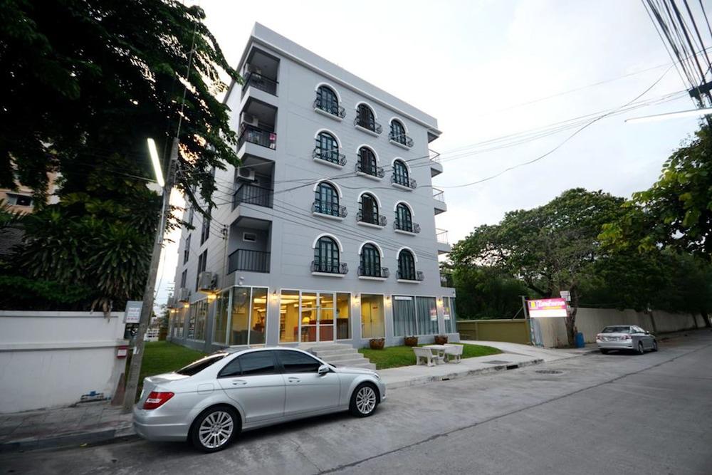 Aparthotel Resortel Lat Phrao 91 2*