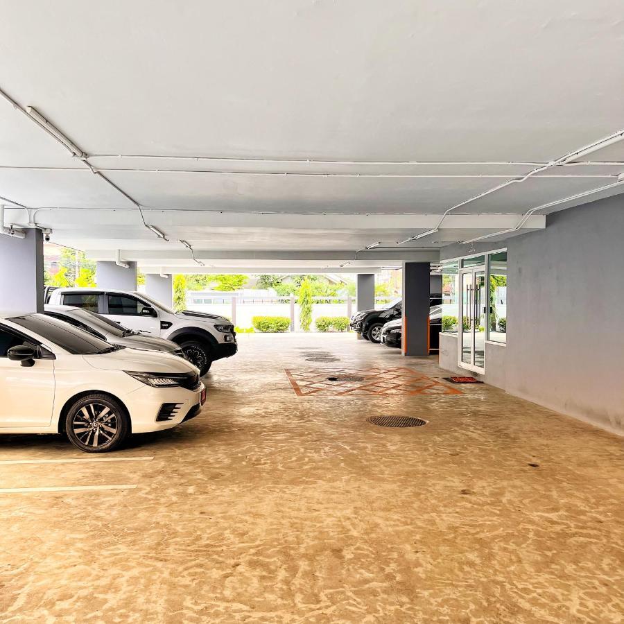 สิรสรร เพลส Apartment