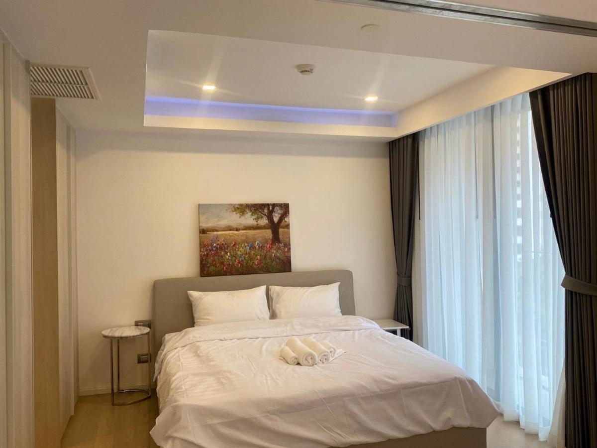 Apartment Sukhumvit 11#luxury#pool#gym#bts Nana&mrt Sukhumvit#1br#max2ppl