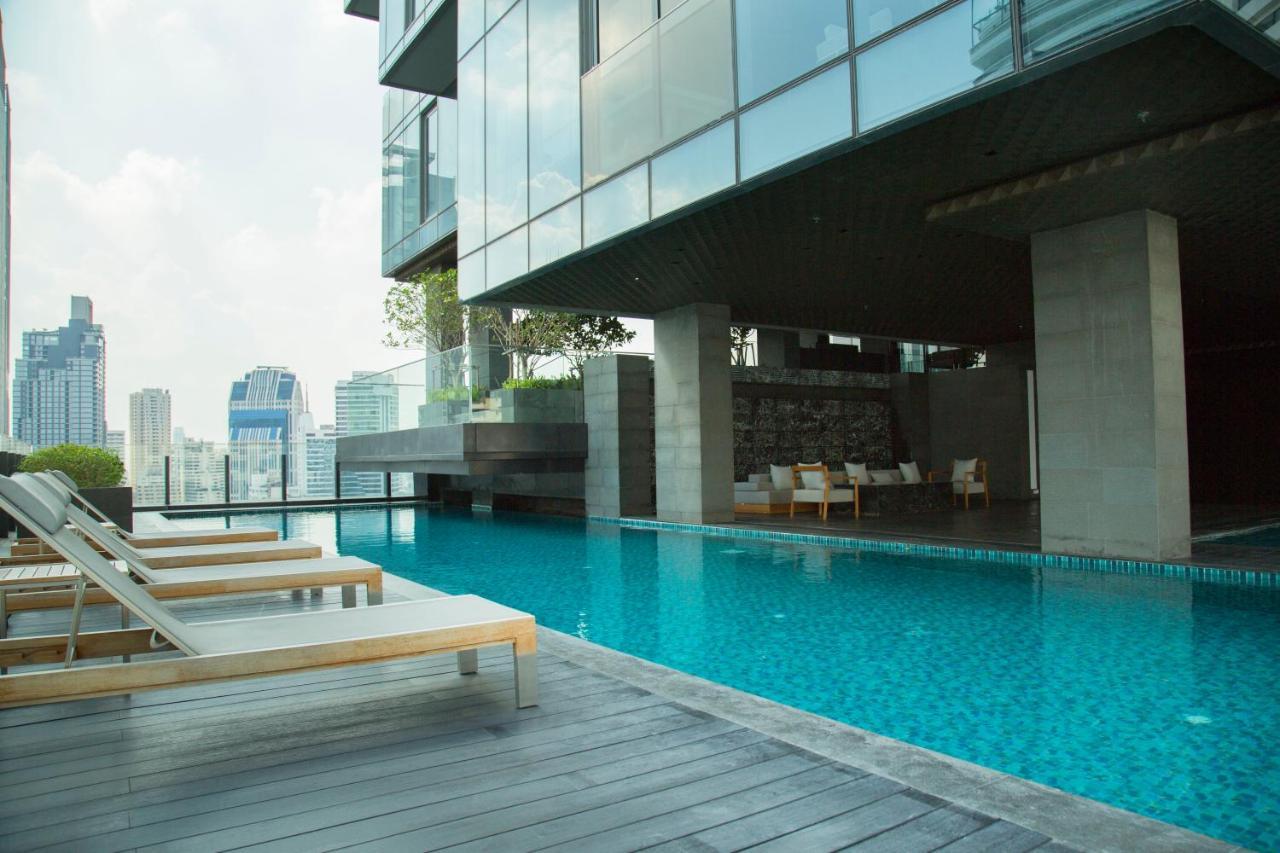 Apartment Sukhumvit 11#luxury#pool#gym#bts Nana&mrt Sukhumvit#1br#max2ppl Bangkok